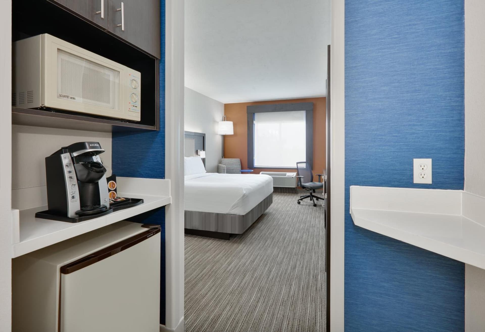 Holiday Inn Express & Suites Dallas - Duncanville by IHG gallery photo in Duncanville, TX — image 33