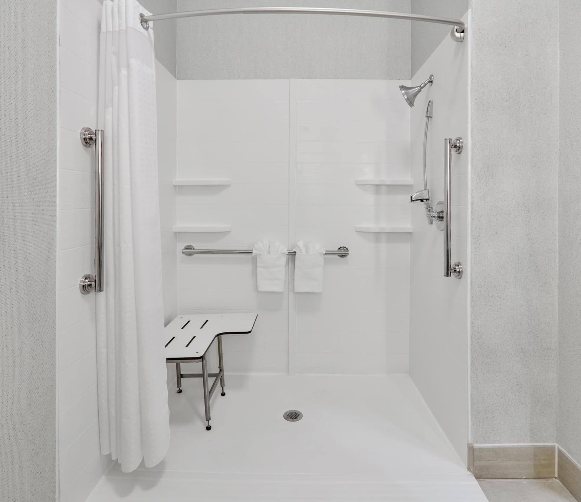 Holiday Inn Express & Suites Dallas - Duncanville by IHG gallery photo in Duncanville, TX — image 32