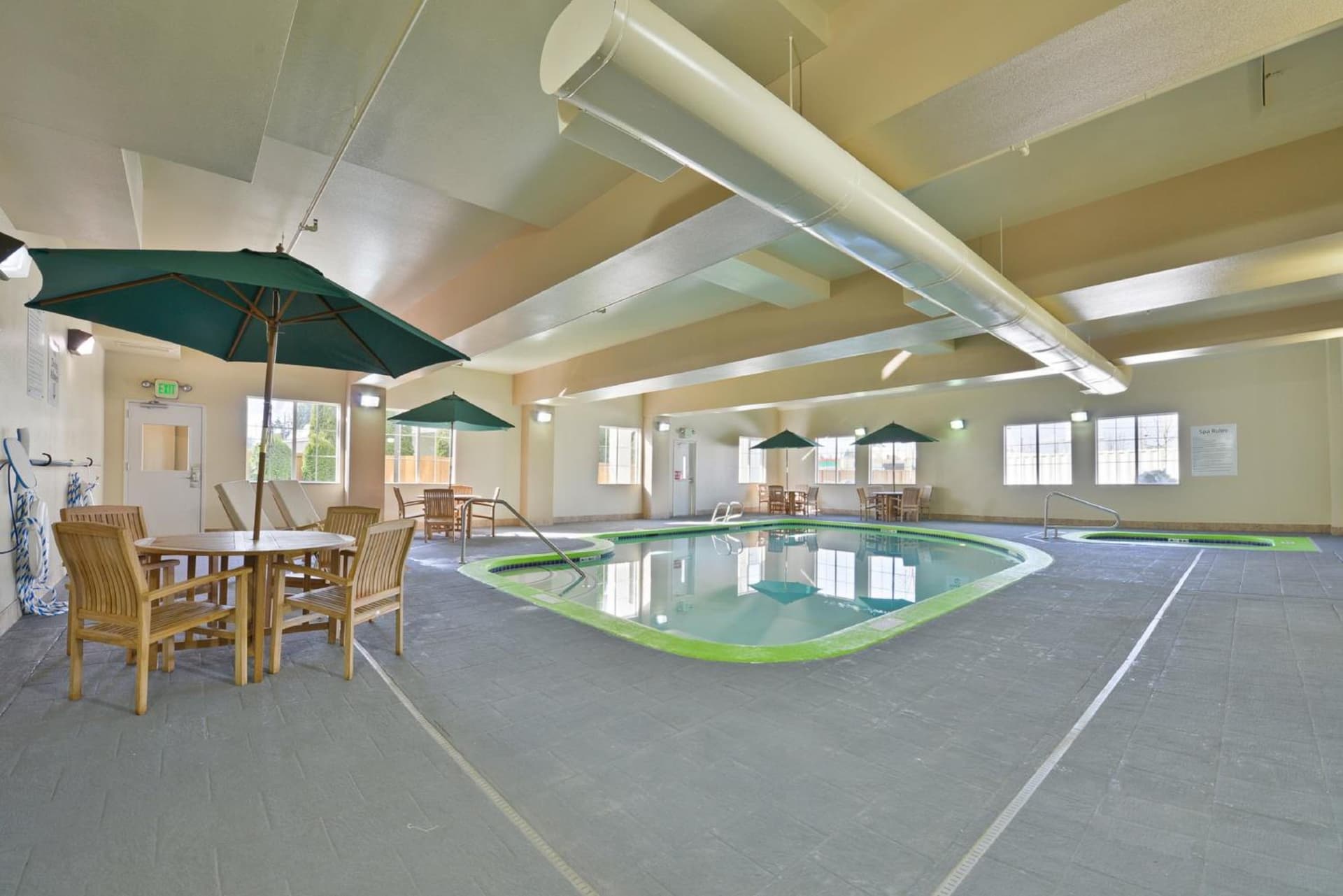 Holiday Inn Express & Suites Tacoma South - Lakewood by IHG gallery photo in Lakewood, WA — image 4