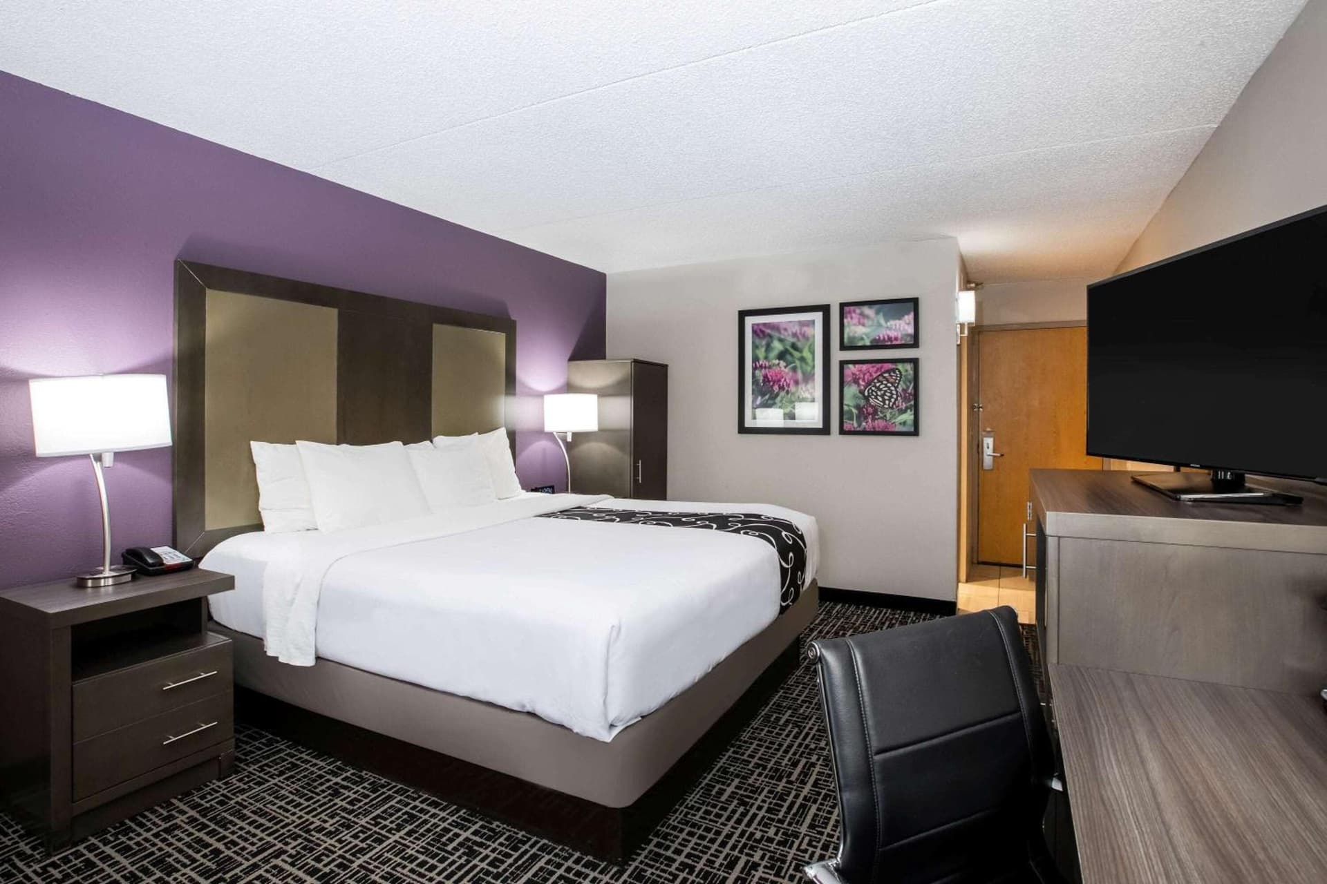 La Quinta Inn by Wyndham Davenport & Conference Center gallery photo in Davenport, IA — image 27