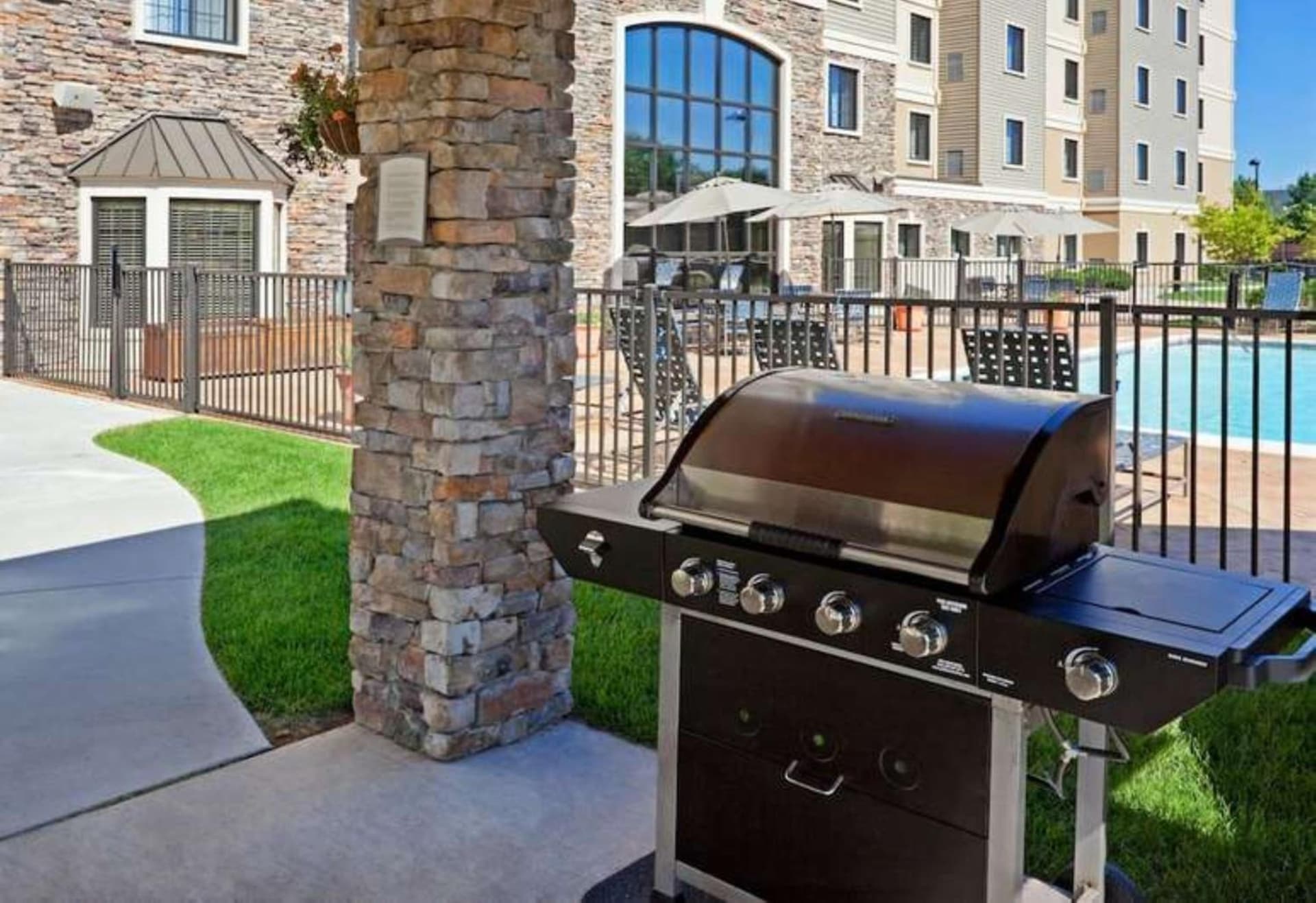 Staybridge Suites - Denton by IHG gallery photo in Denton, TX — image 6