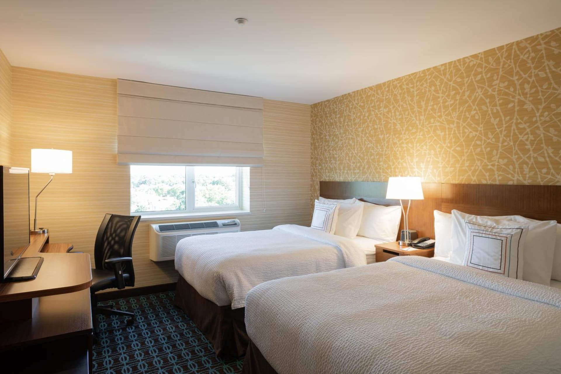 Fairfield Inn & Suites by Marriott New York Queens/Fresh Meadows property views in Queens, NY — gallery photo 3