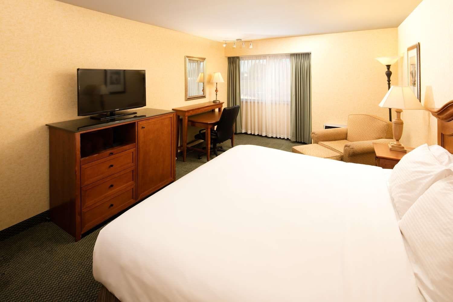 Red Lion Hotel Kennewick Columbia Center gallery photo in Kennewick, WA — image 11