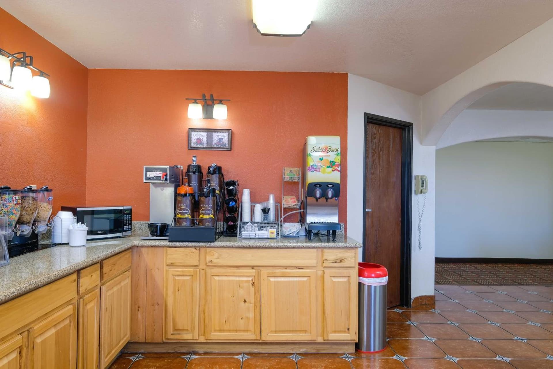 Super 8 by Wyndham Las Cruces/White Sands Area gallery photo in Las Cruces, NM — image 11