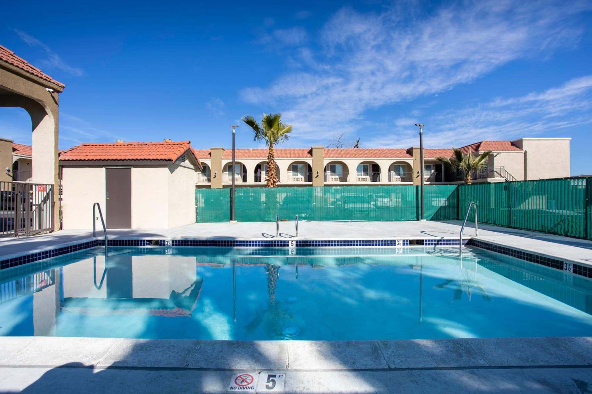 Hotel Palmdale - Antelope Valley property views in Palmdale, CA — gallery photo 3