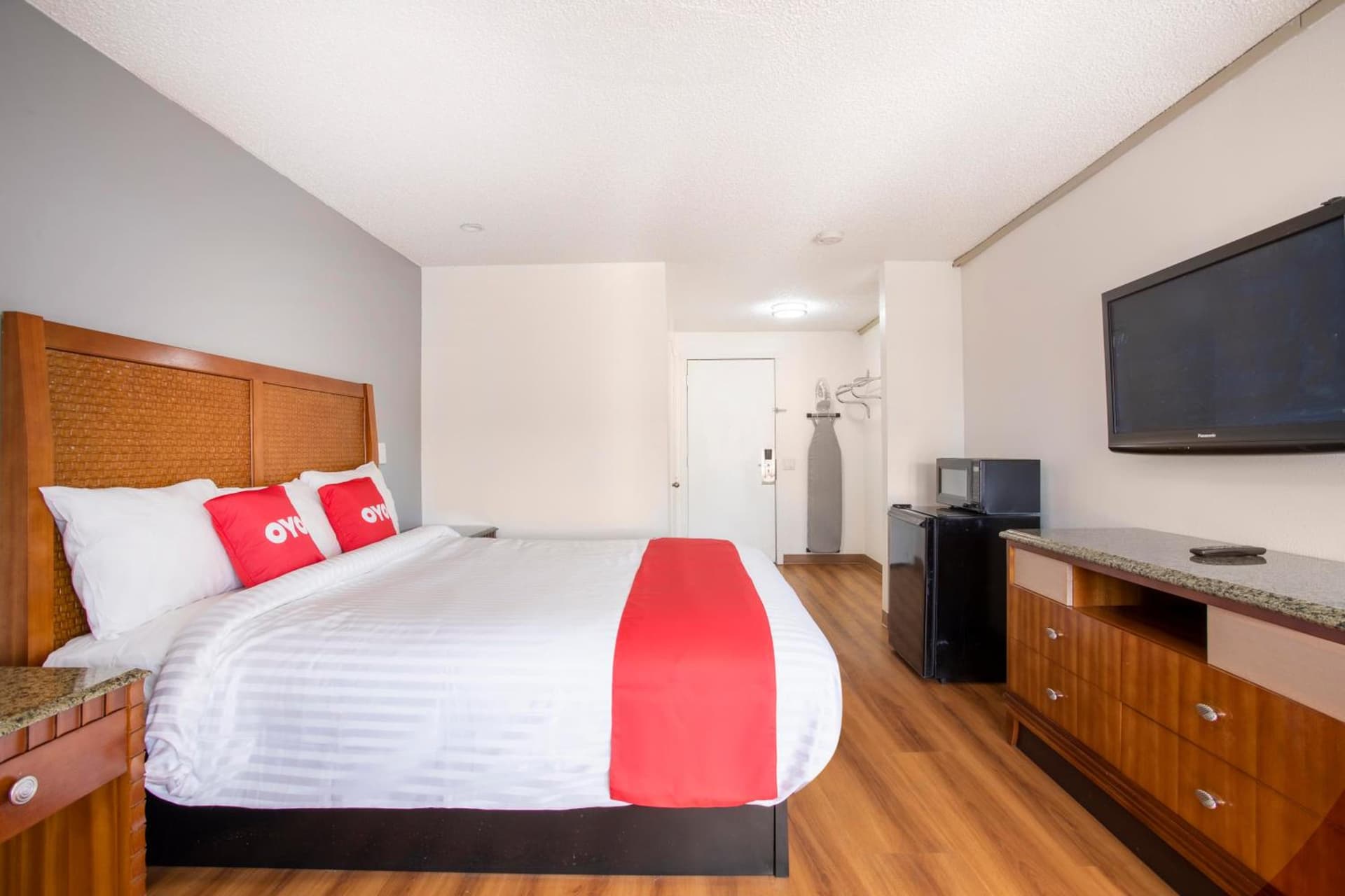 Hotel Palmdale - Antelope Valley gallery photo in Palmdale, CA — image 14