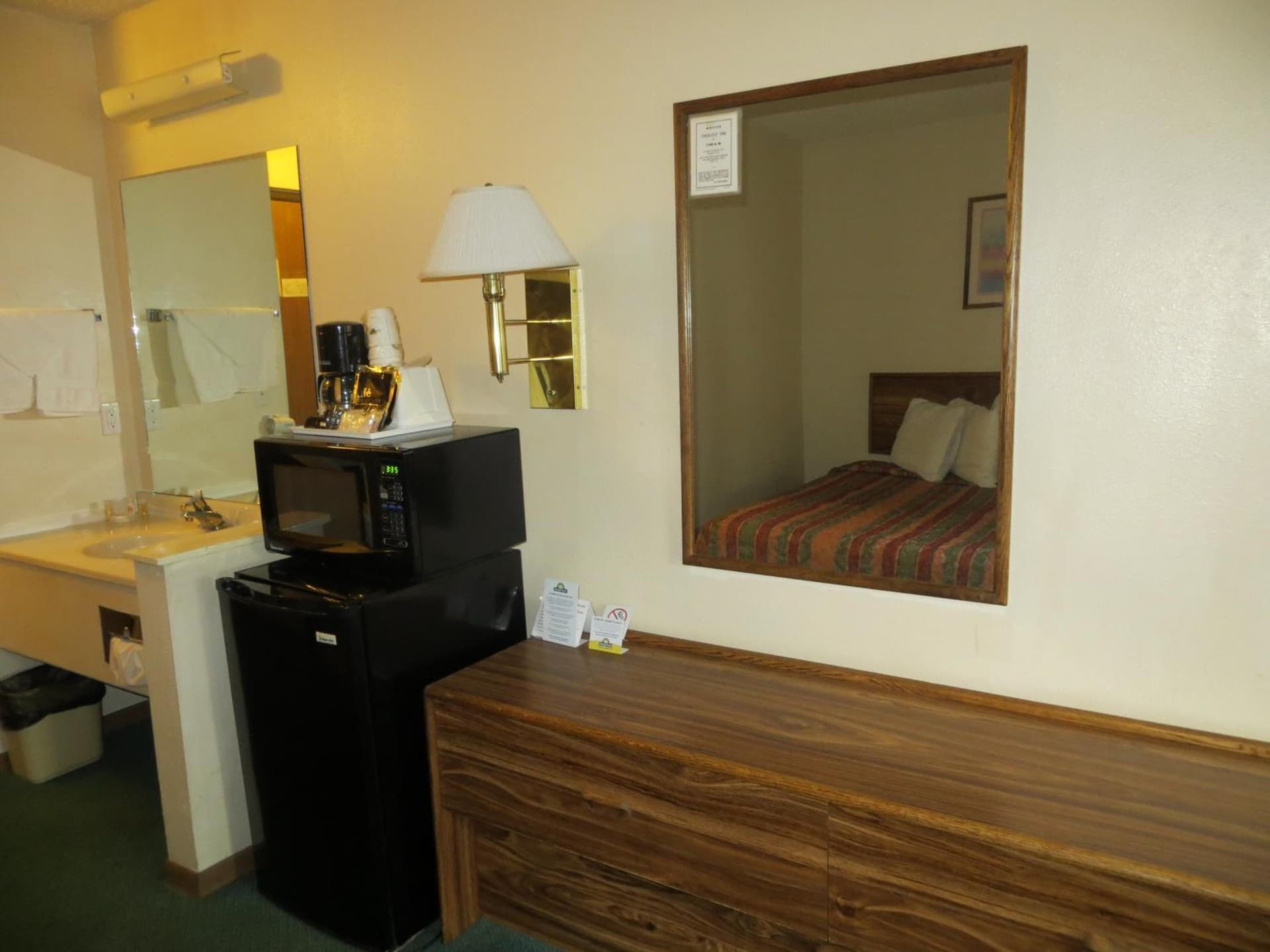 Travelodge by Wyndham Longmont gallery photo in Longmont, CO — image 28