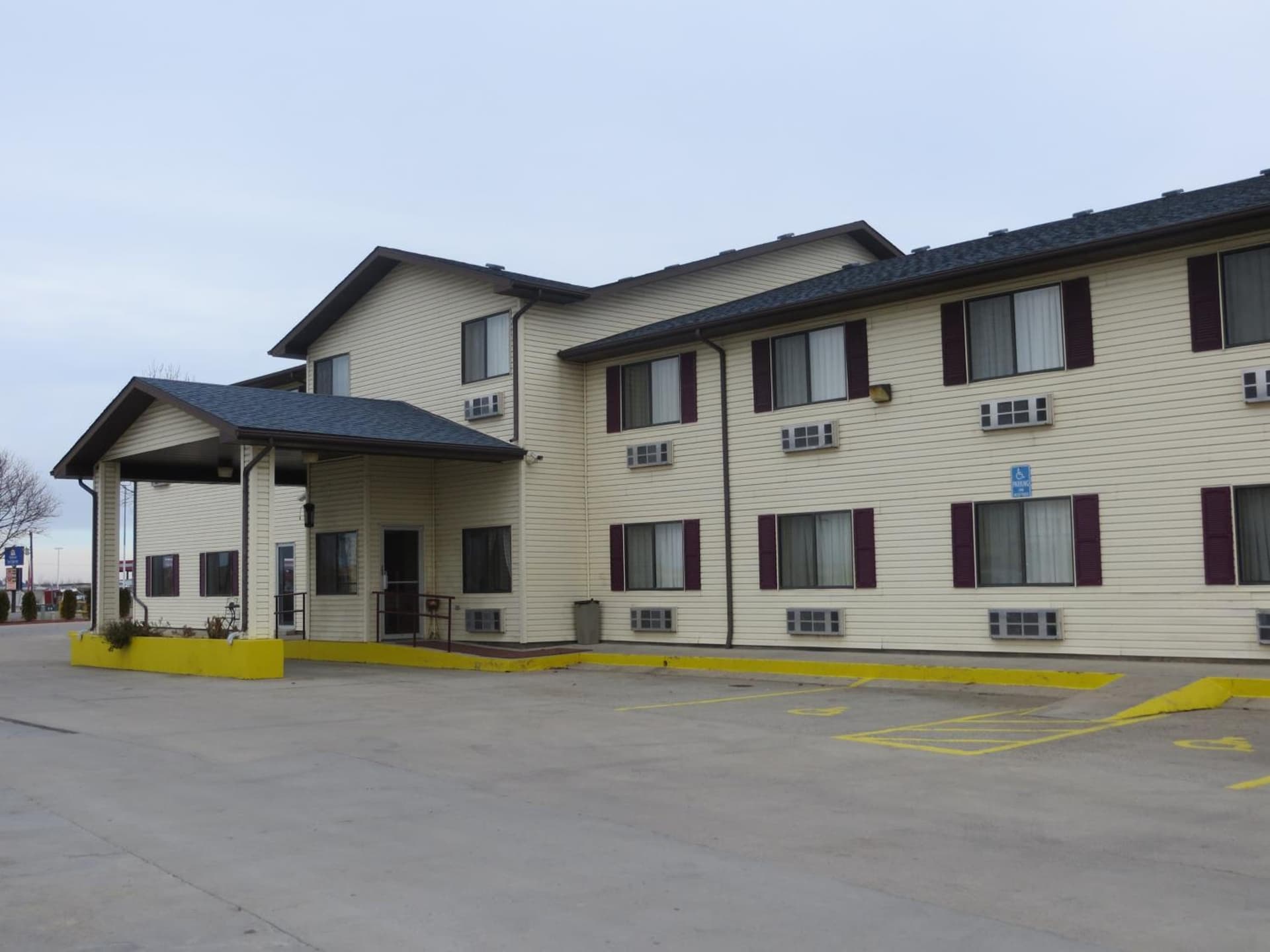 Travelodge by Wyndham Longmont gallery photo in Longmont, CO — image 61