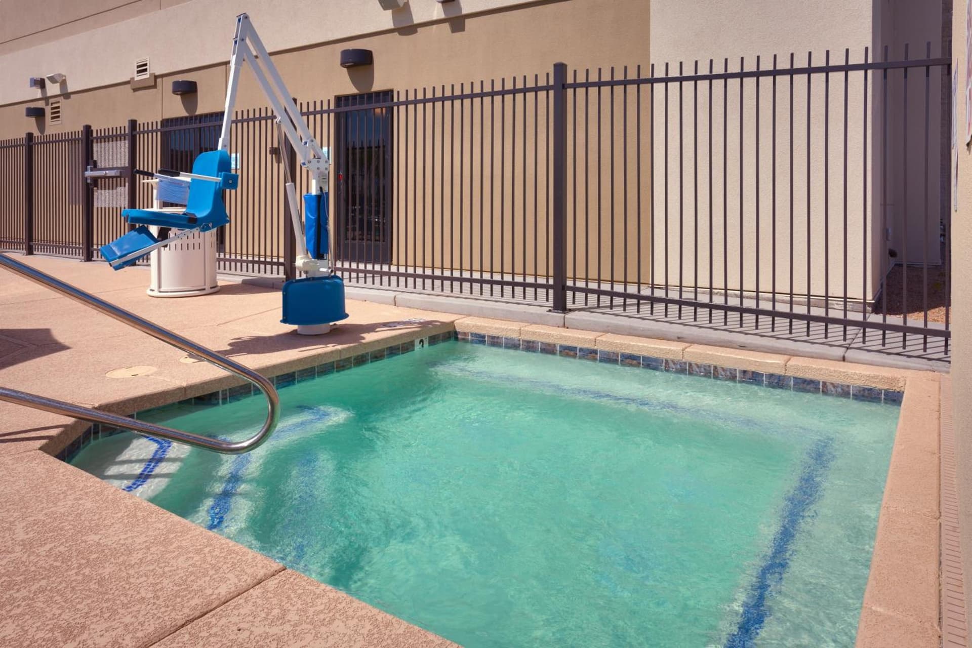 Holiday Inn Express & Suites Phoenix West - Buckeye by IHG gallery photo in Buckeye, AZ — image 9