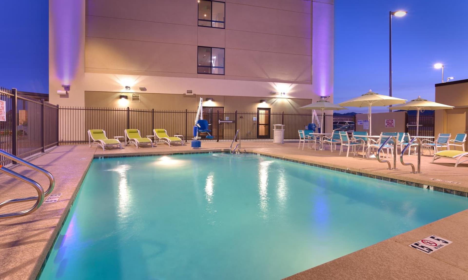 Holiday Inn Express & Suites Phoenix West - Buckeye by IHG gallery photo in Buckeye, AZ — image 25