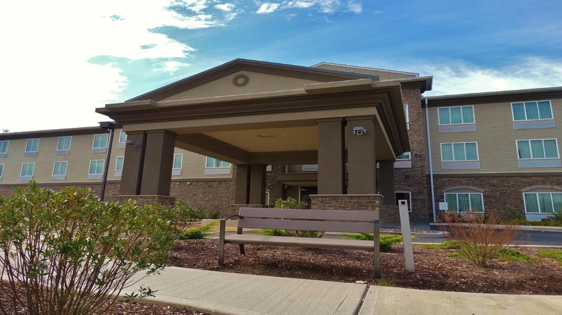 Holiday Inn Express and Suites Montgomery by IHG — hotel in Montgomery, Alabama