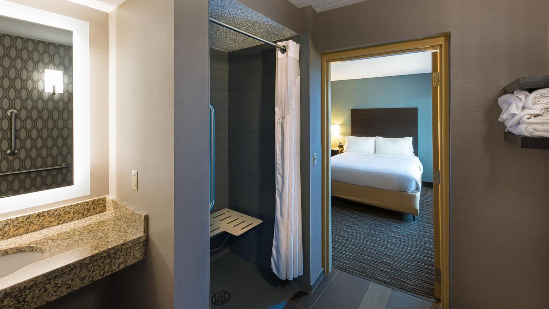 Holiday Inn St. Paul Downtown by IHG gallery photo in Saint Paul, MN — image 45