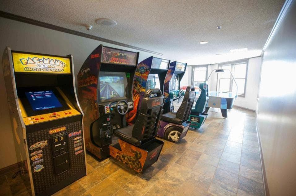 Oakwood Resort gallery photo in Syracuse, IN — image 7