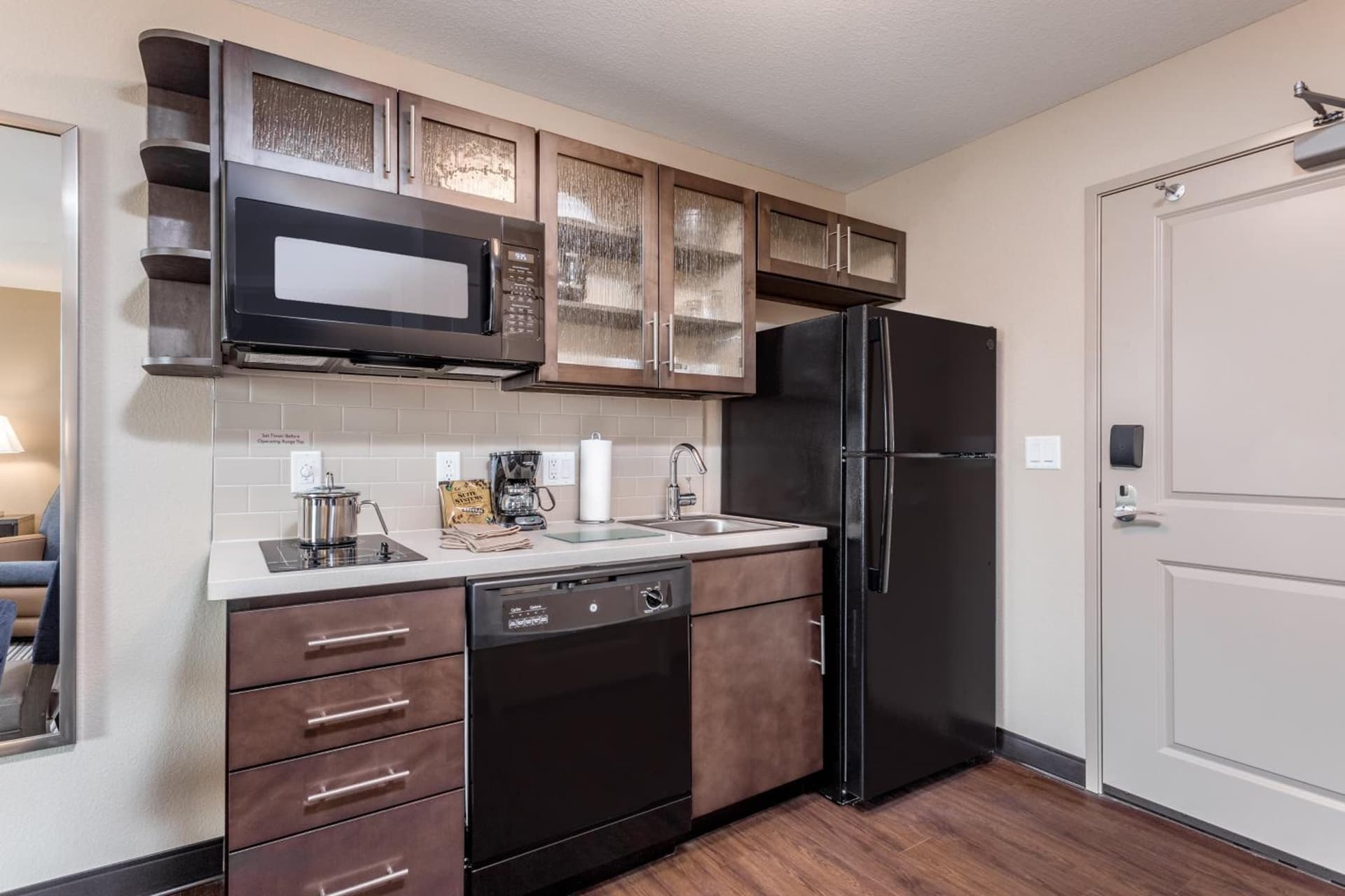 Candlewood Suites Eau Claire I-94 by IHG gallery photo in Eau Claire, WI — image 27