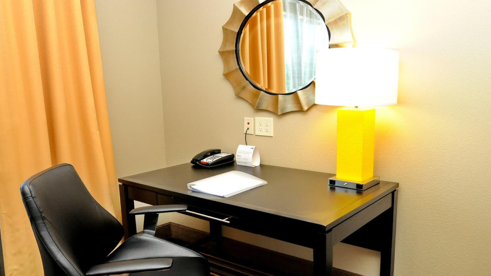 Holiday Inn Express Covington-Madisonville by IHG gallery photo in Covington, LA — image 6