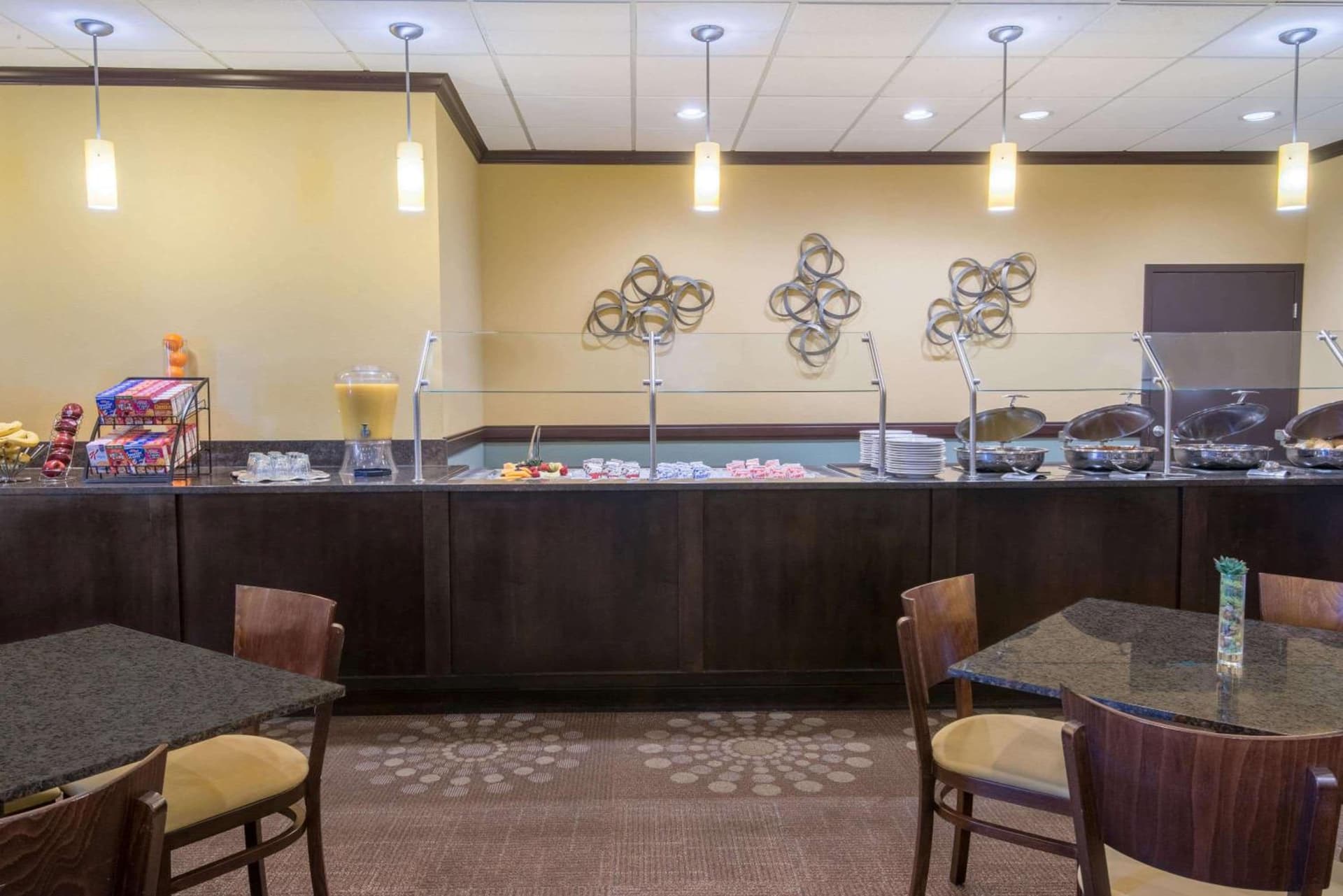 Wyndham Garden OKC Airport - Event Center, Indoor pool, Arcade Near Paycom, Fairgrounds gallery photo in Oklahoma City, OK — image 42
