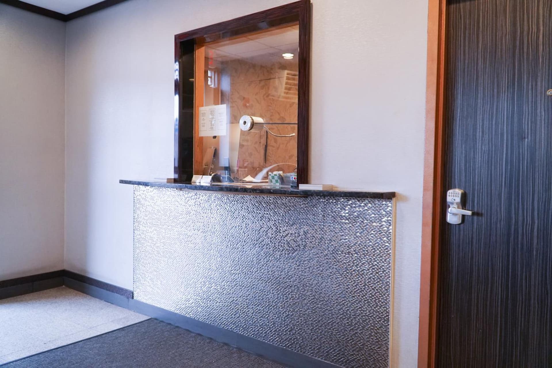Cabana Hotel Yankee Stadium gallery photo in Bronx, NY — image 11