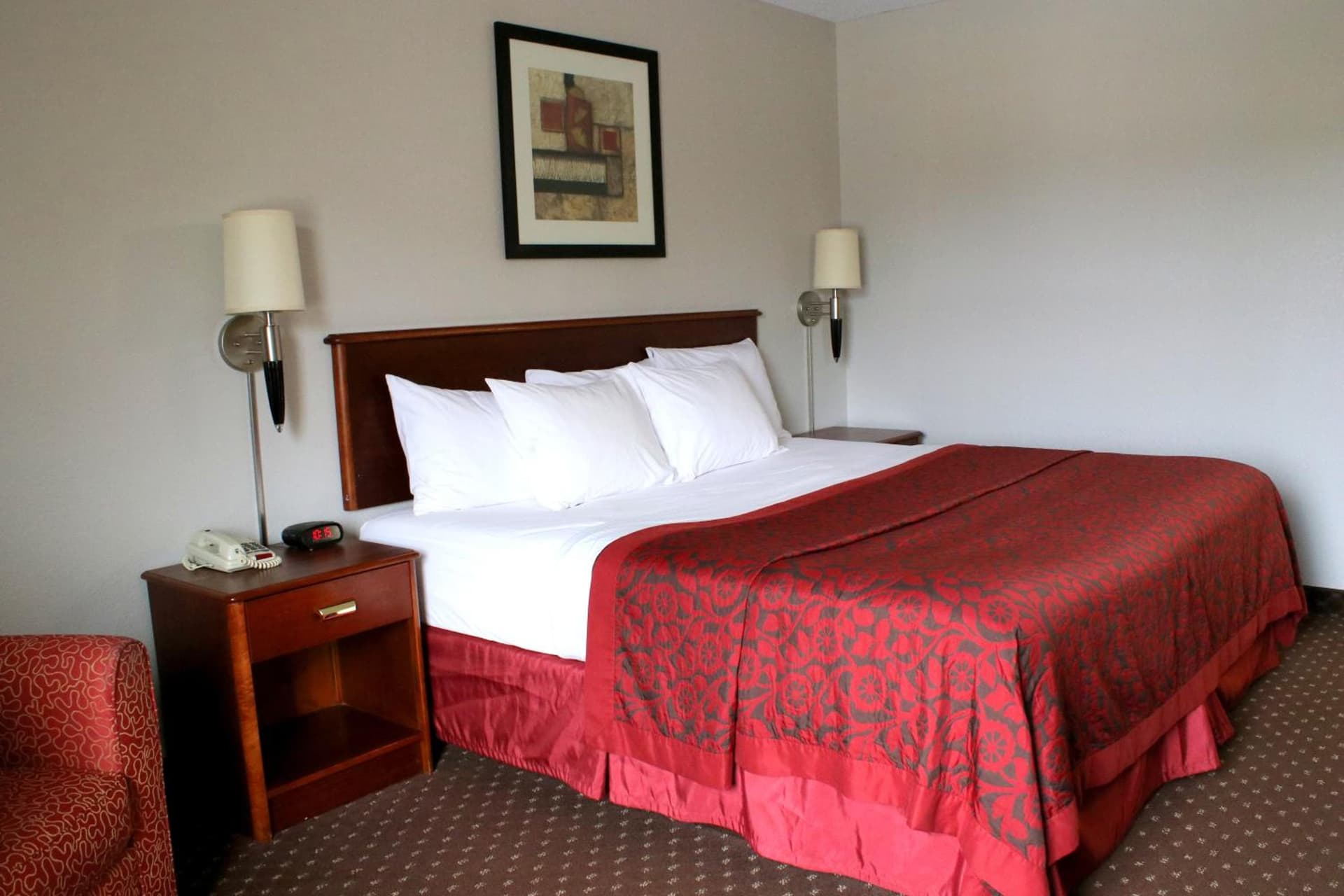 Days Inn & Suites by Wyndham Bloomington/Normal IL gallery photo in Bloomington, IL — image 7