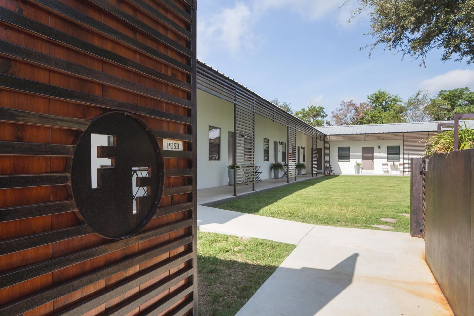 Hotel Flora and Fauna gallery photo in Wimberley, TX — image 57