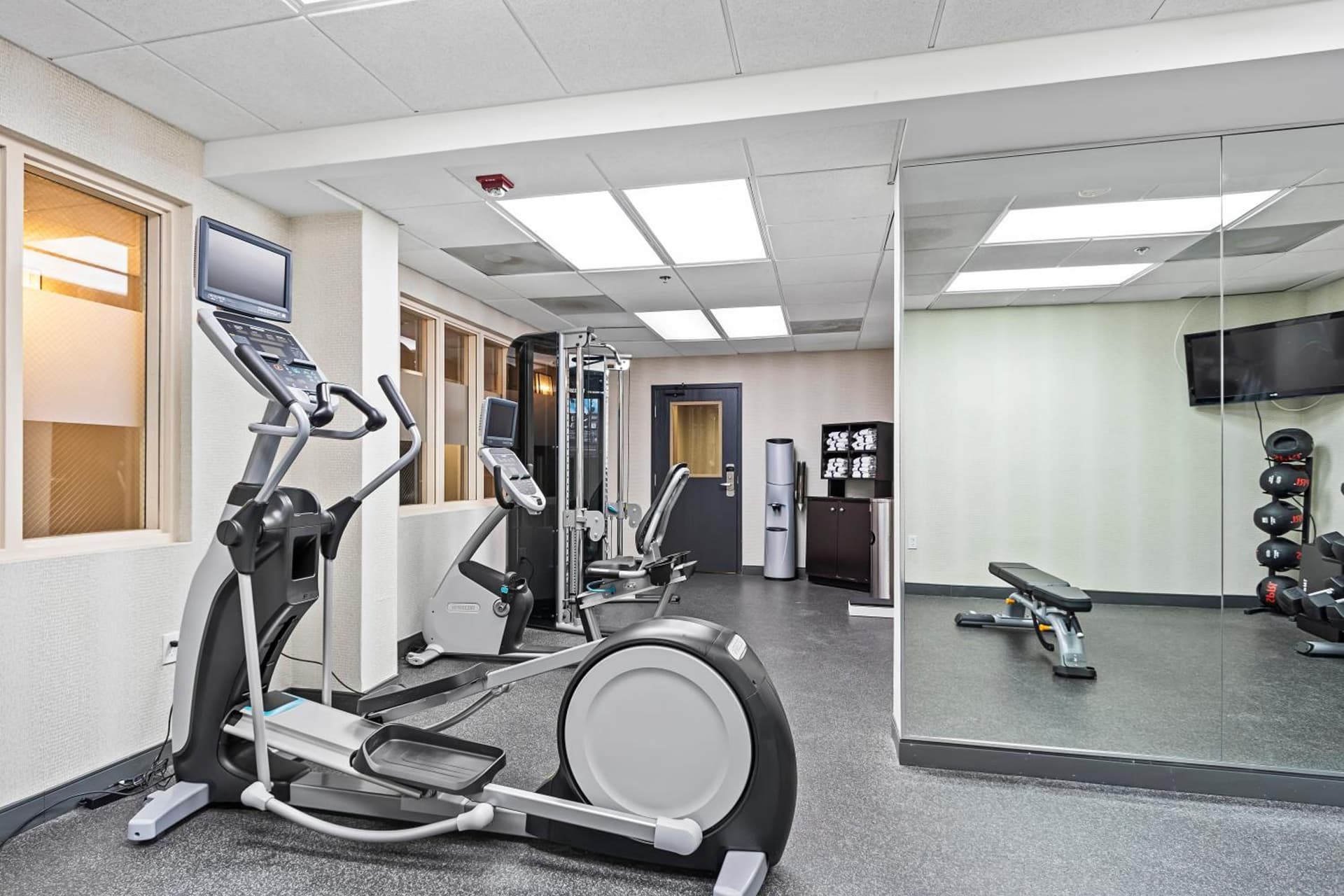 Holiday Inn - St. Petersburg West by IHG gallery photo in St Petersburg, FL — image 39