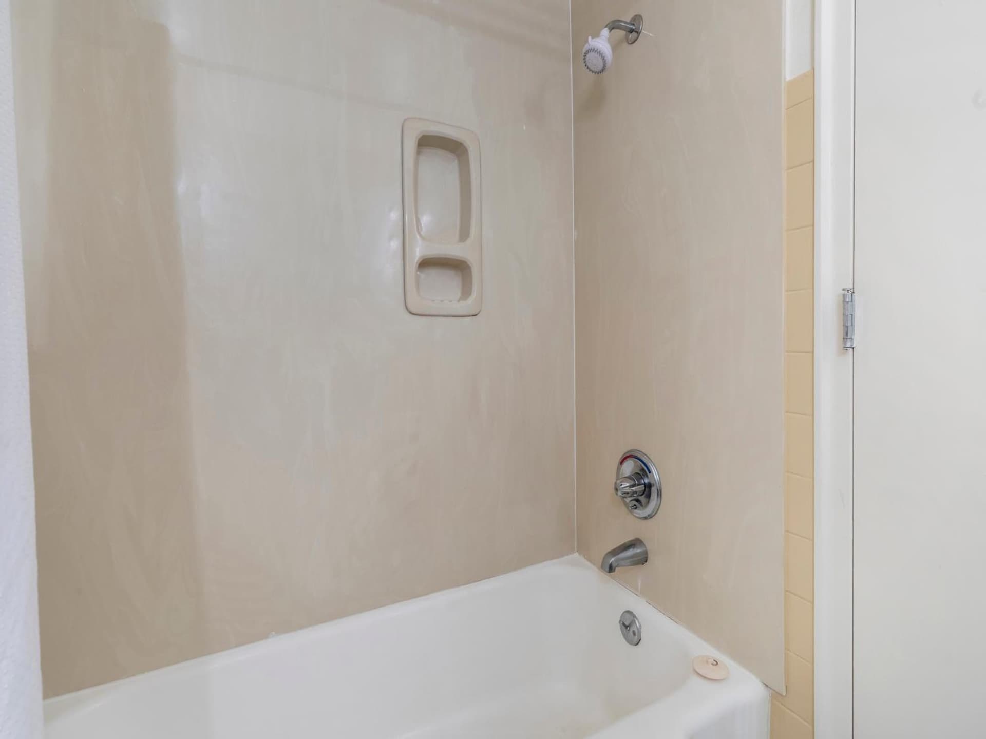 Mansion View Inn & Suites gallery photo in Springfield, IL — image 17