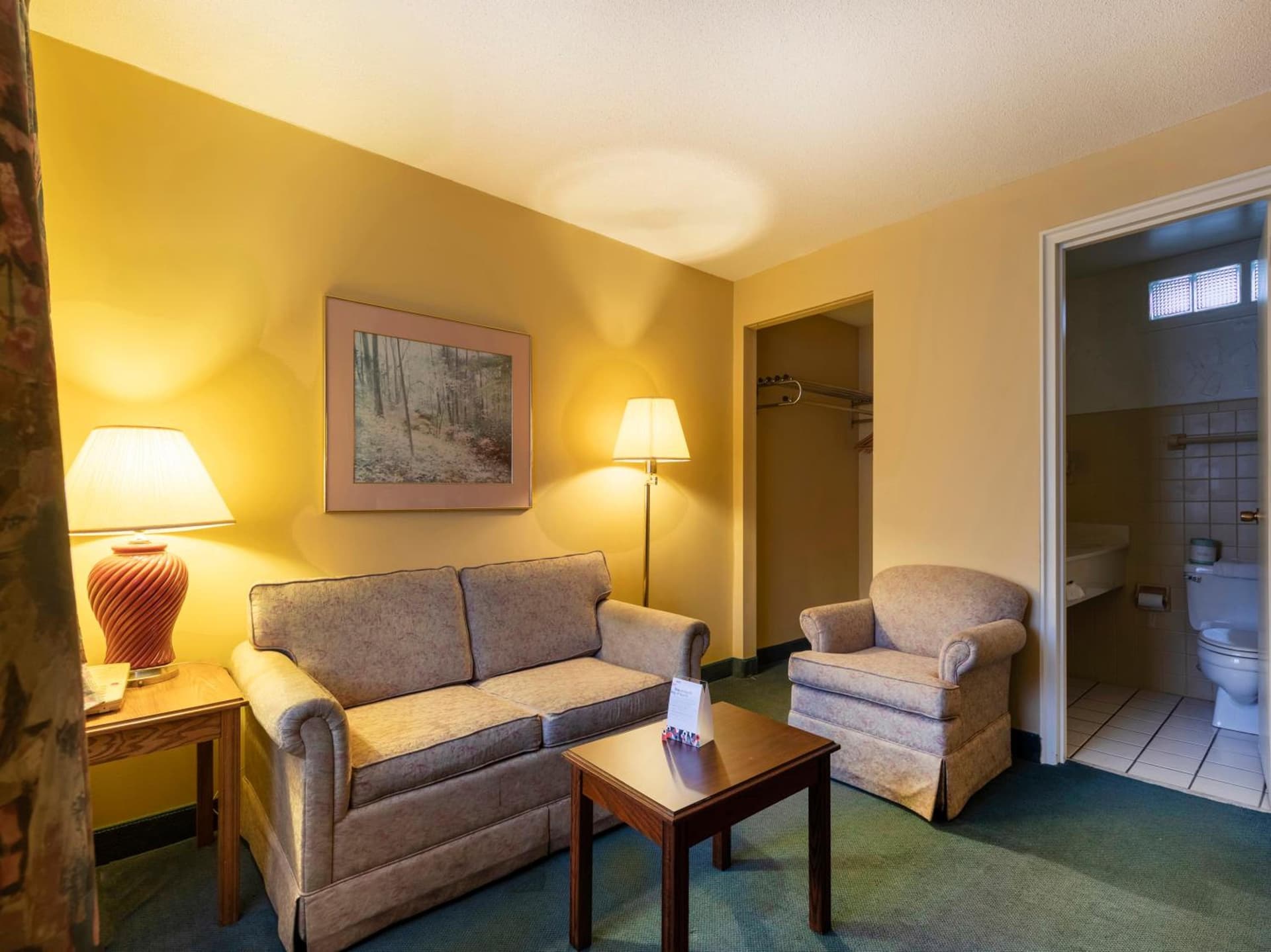 Mansion View Inn & Suites gallery photo in Springfield, IL — image 61