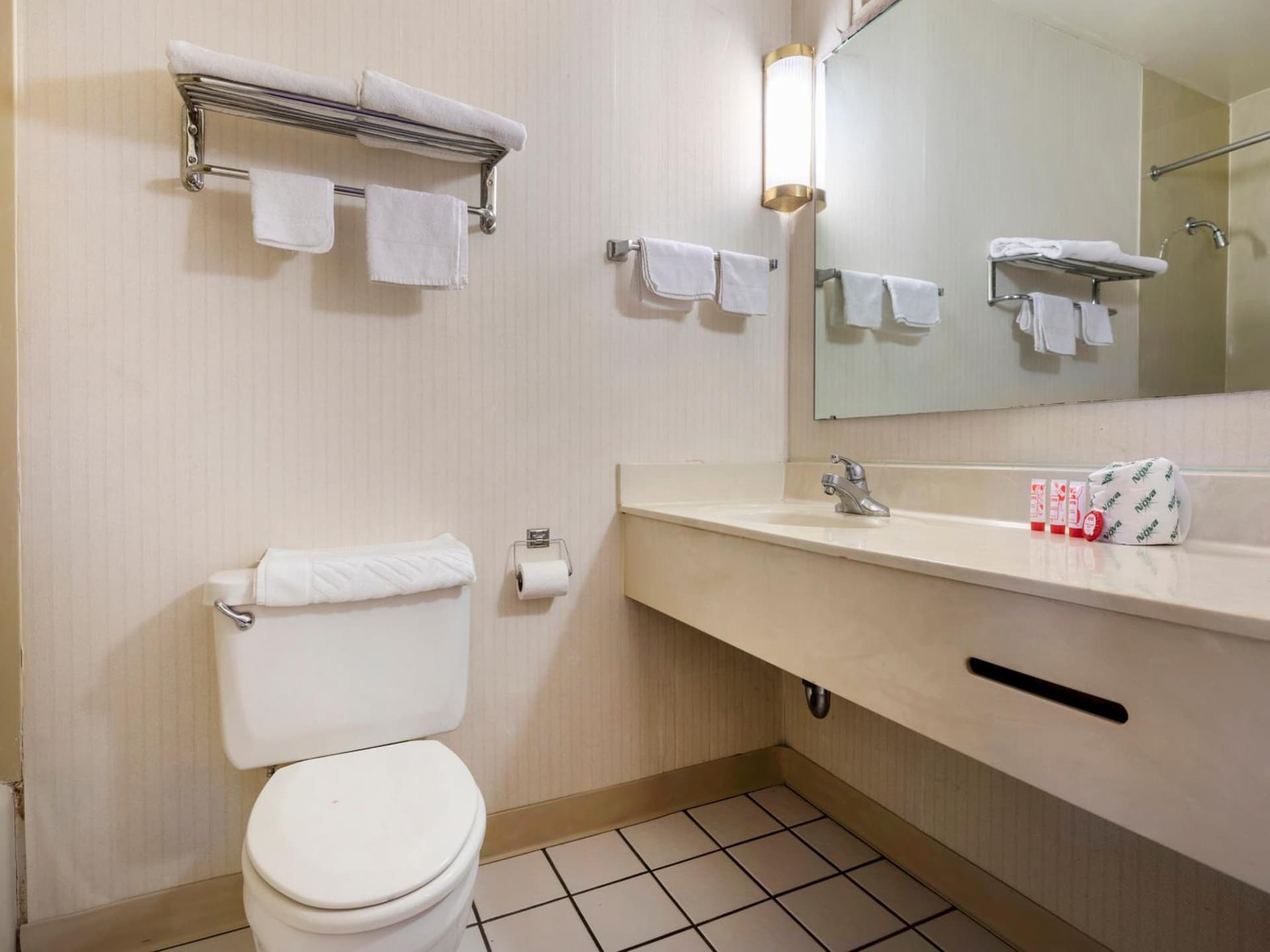 Mansion View Inn & Suites gallery photo in Springfield, IL — image 28