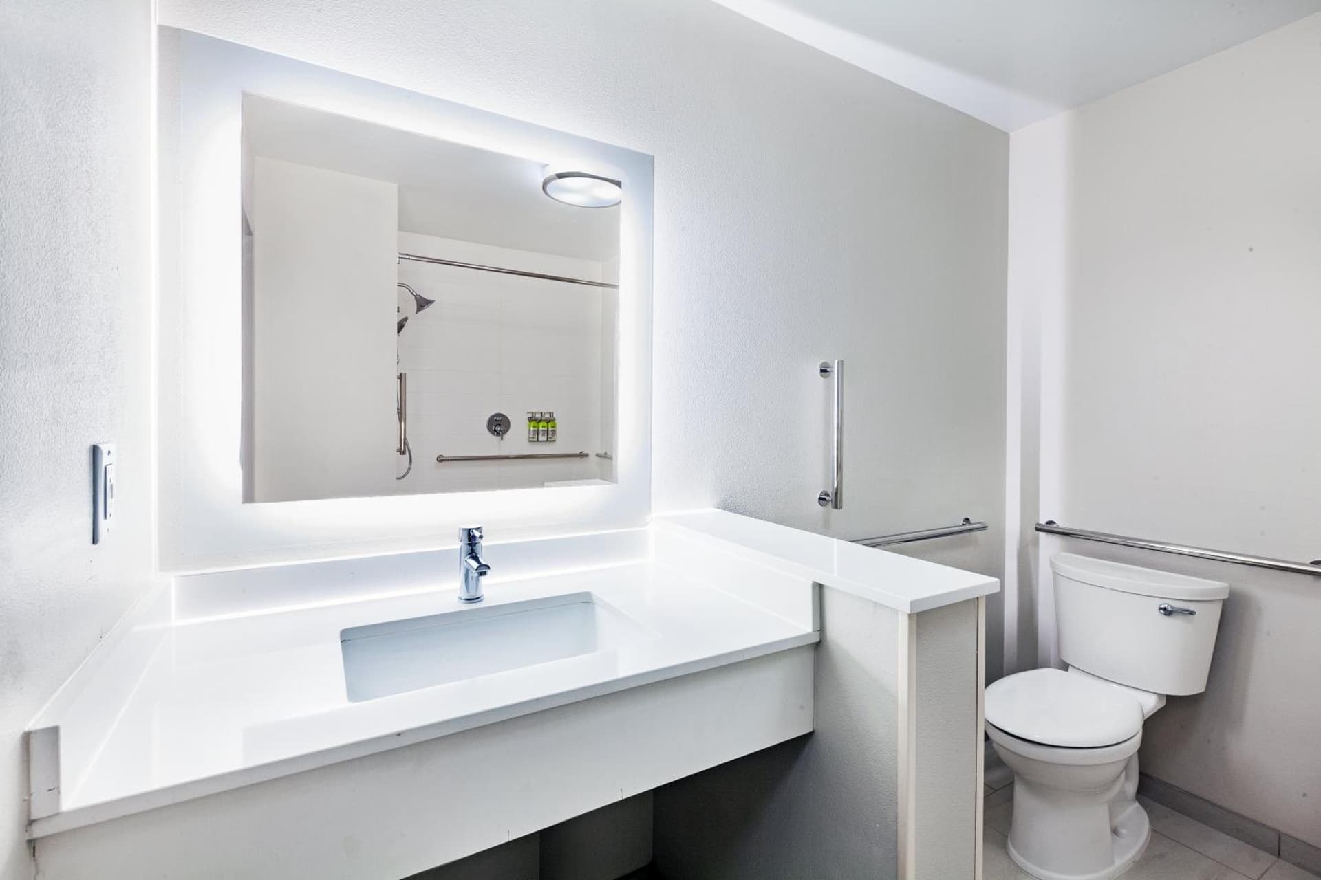 Holiday Inn Express & Suites - Tulsa Northeast - Owasso by IHG gallery photo in Owasso, OK — image 37