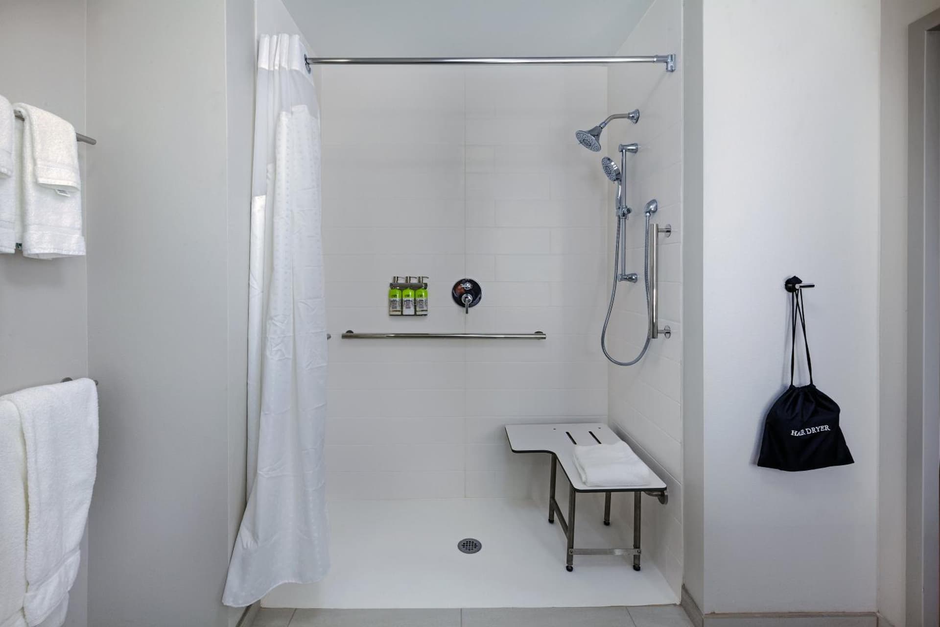 Holiday Inn Express & Suites - Tulsa Northeast - Owasso by IHG gallery photo in Owasso, OK — image 9
