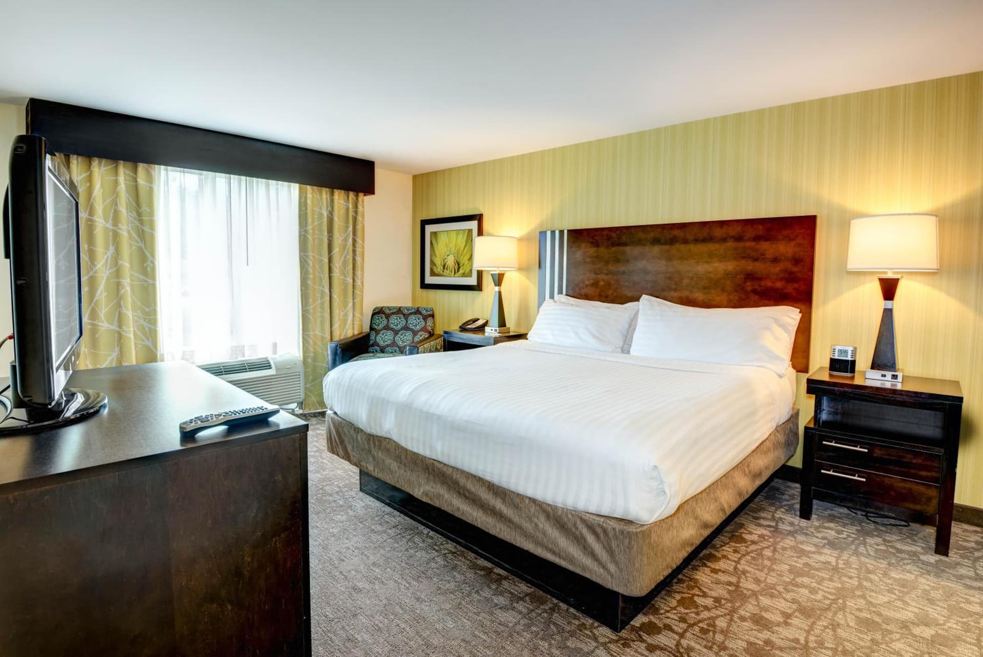 Holiday Inn Express - Neptune by IHG gallery photo in Neptune City, NJ — image 43