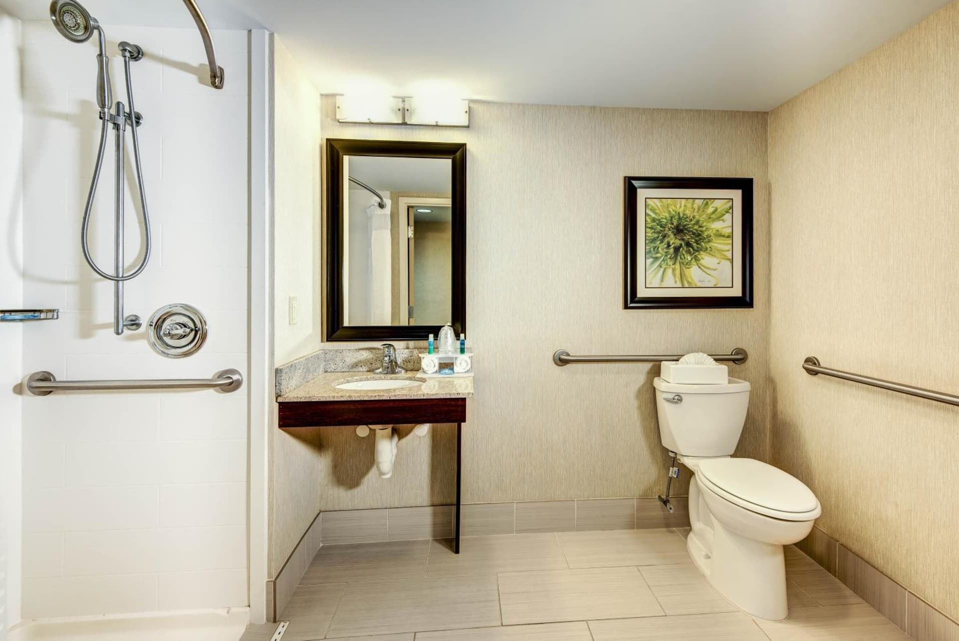 Holiday Inn Express - Neptune by IHG gallery photo in Neptune City, NJ — image 5