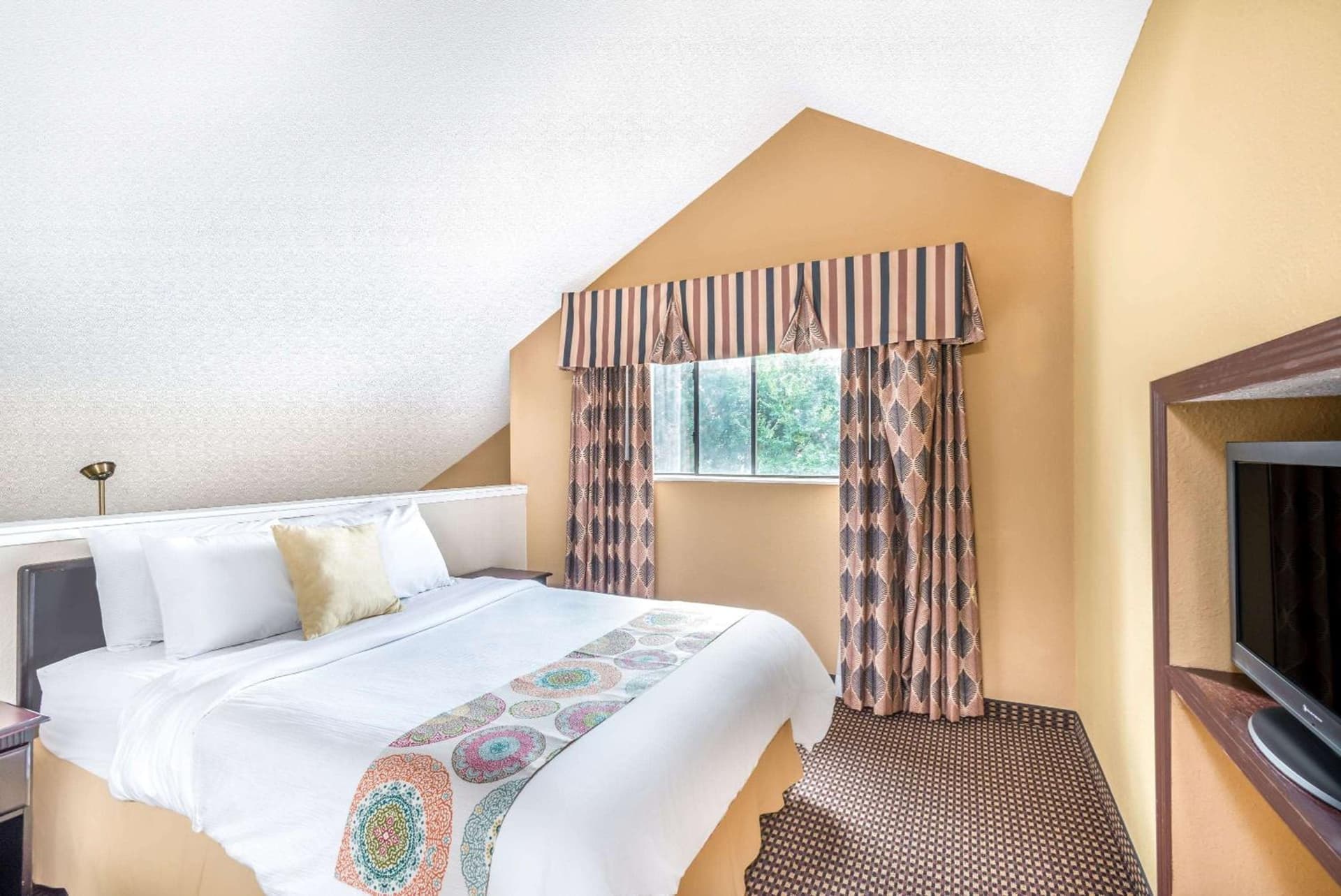 Hawthorn Extended Stay by Wyndham Dayton gallery photo in Dayton, OH — image 9