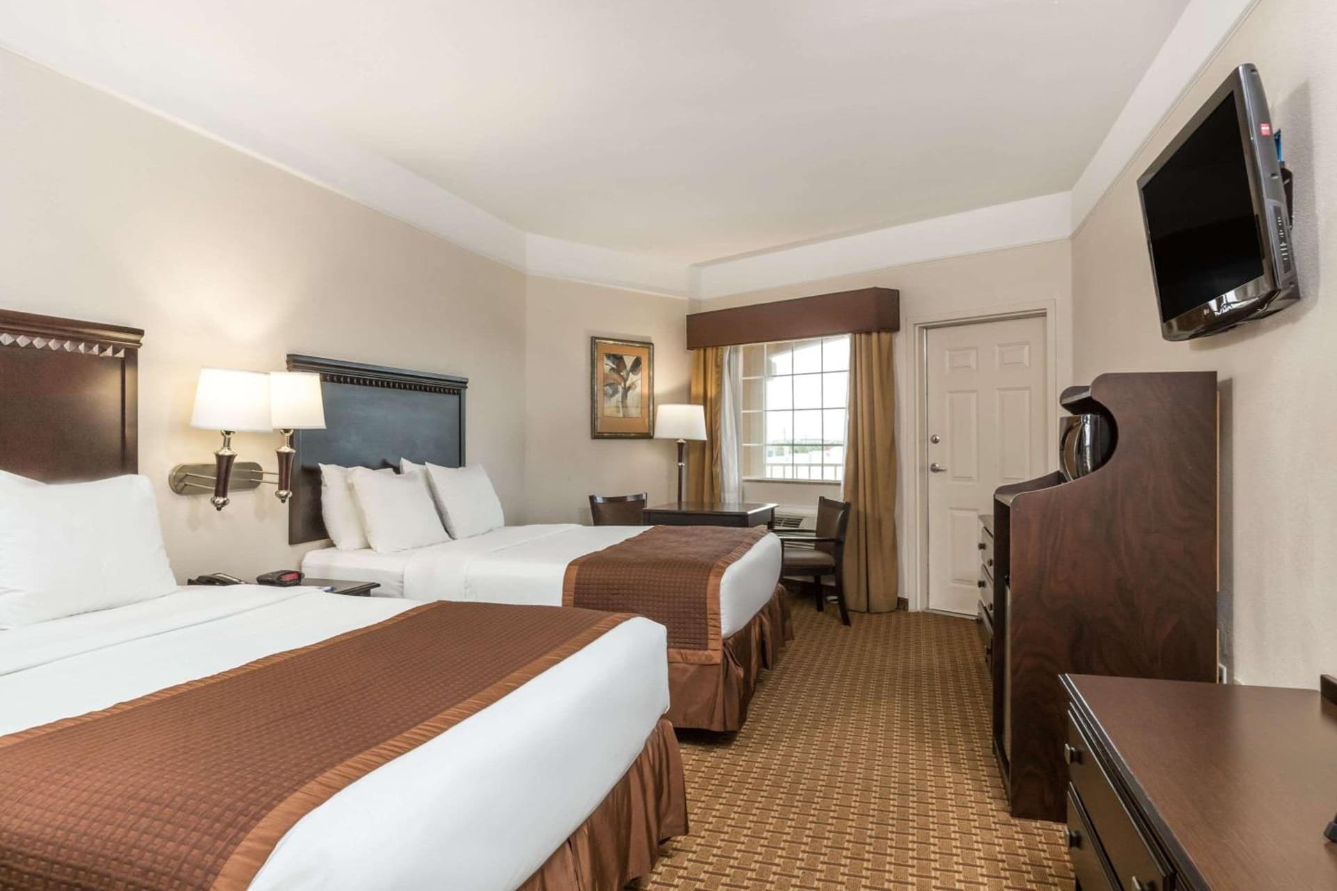 Baymont by Wyndham Galveston interior in Galveston, TX — gallery photo 2