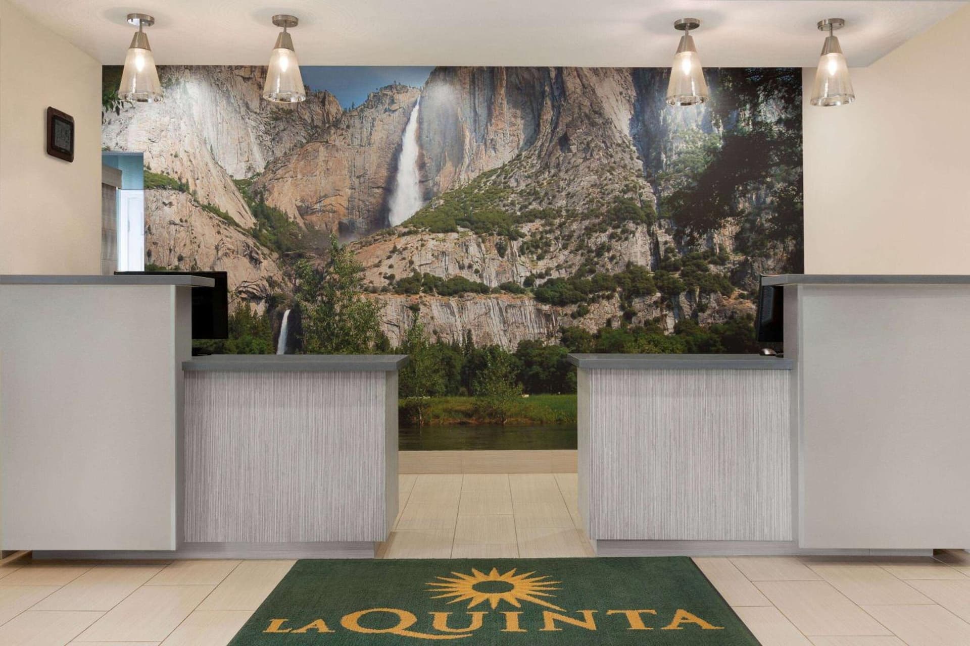La Quinta by Wyndham Fresno Northwest gallery photo in Fresno, CA — image 11
