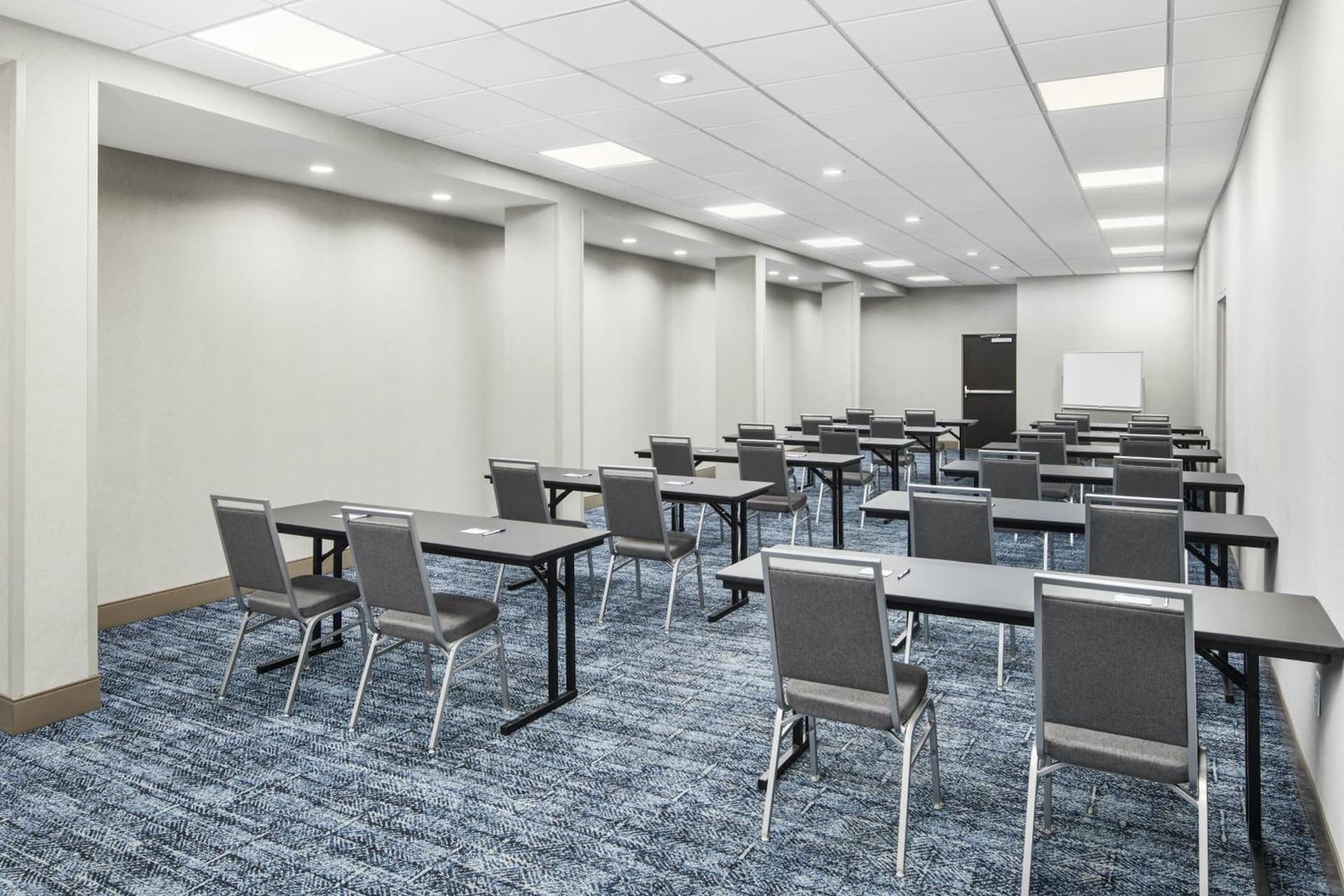 Holiday Inn Express Richmond - Midtown by IHG gallery photo in Richmond, VA — image 36