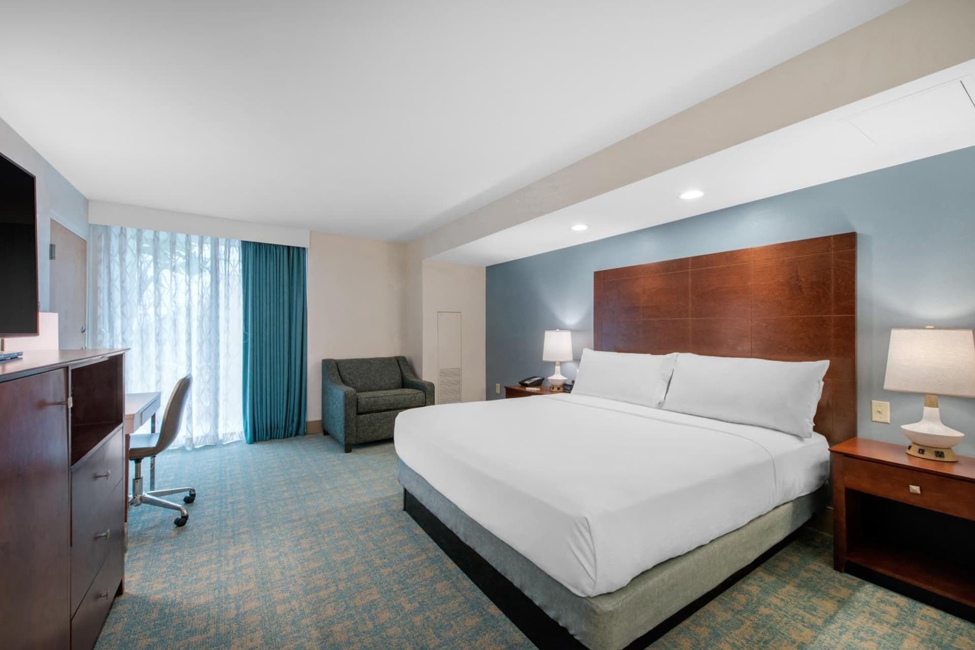 Holiday Inn Orlando – Disney Springs® Area by IHG gallery photo in Orlando, FL — image 16
