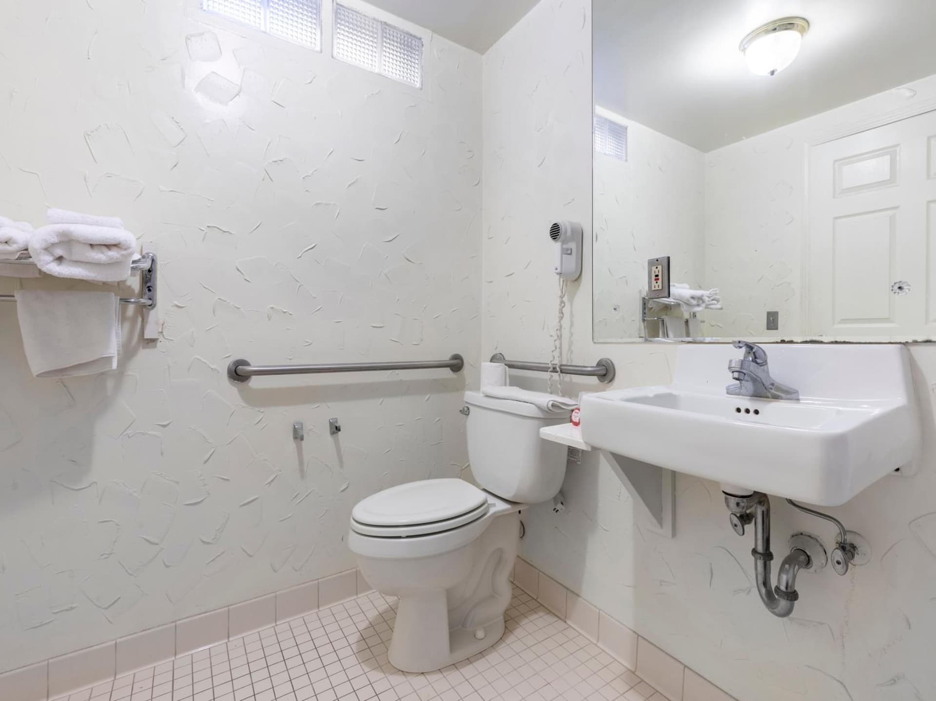 Mansion View Inn & Suites gallery photo in Springfield, IL — image 8