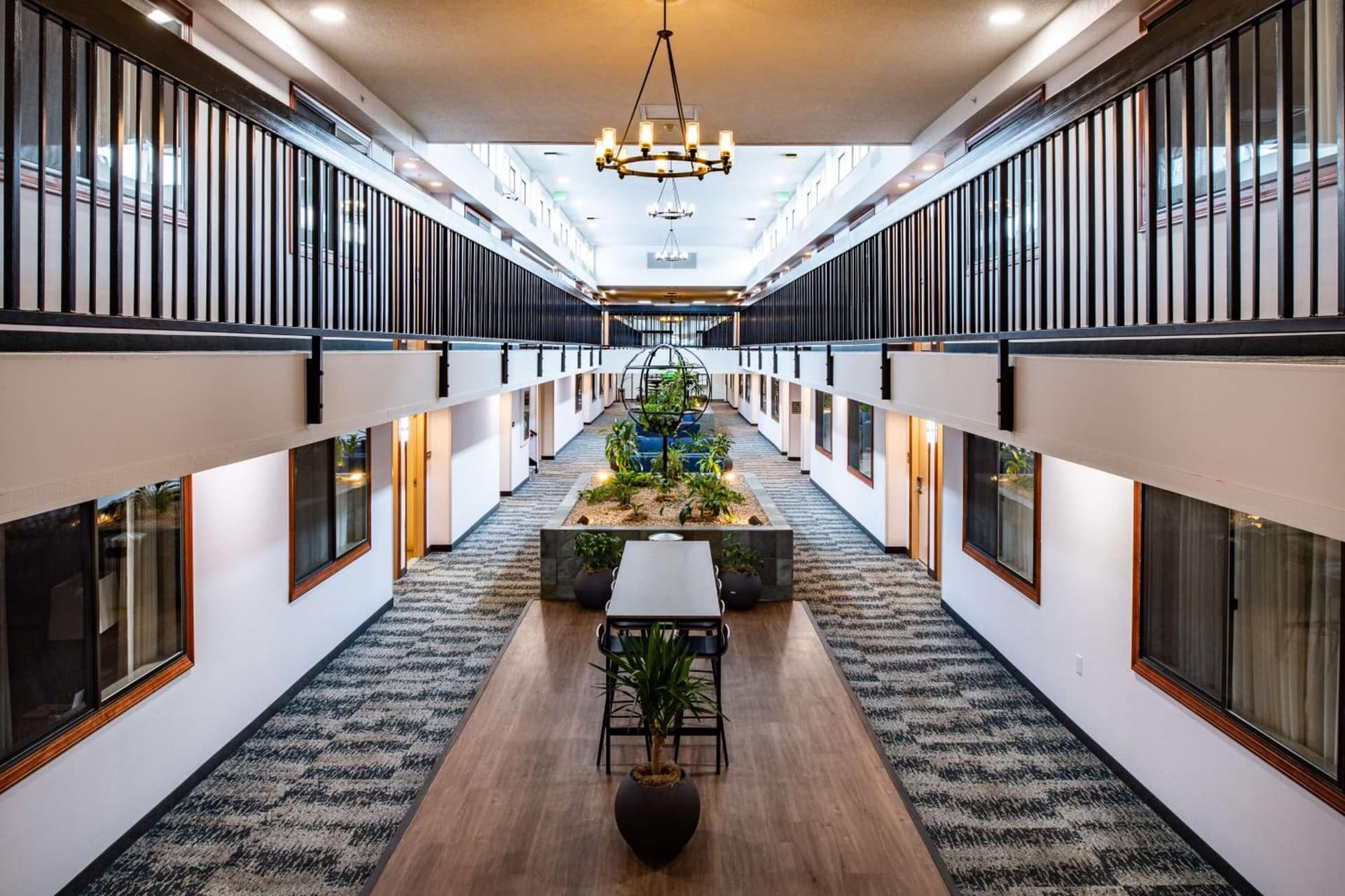 Best Western Vista Inn at the Airport interior in Boise, ID — gallery photo 2