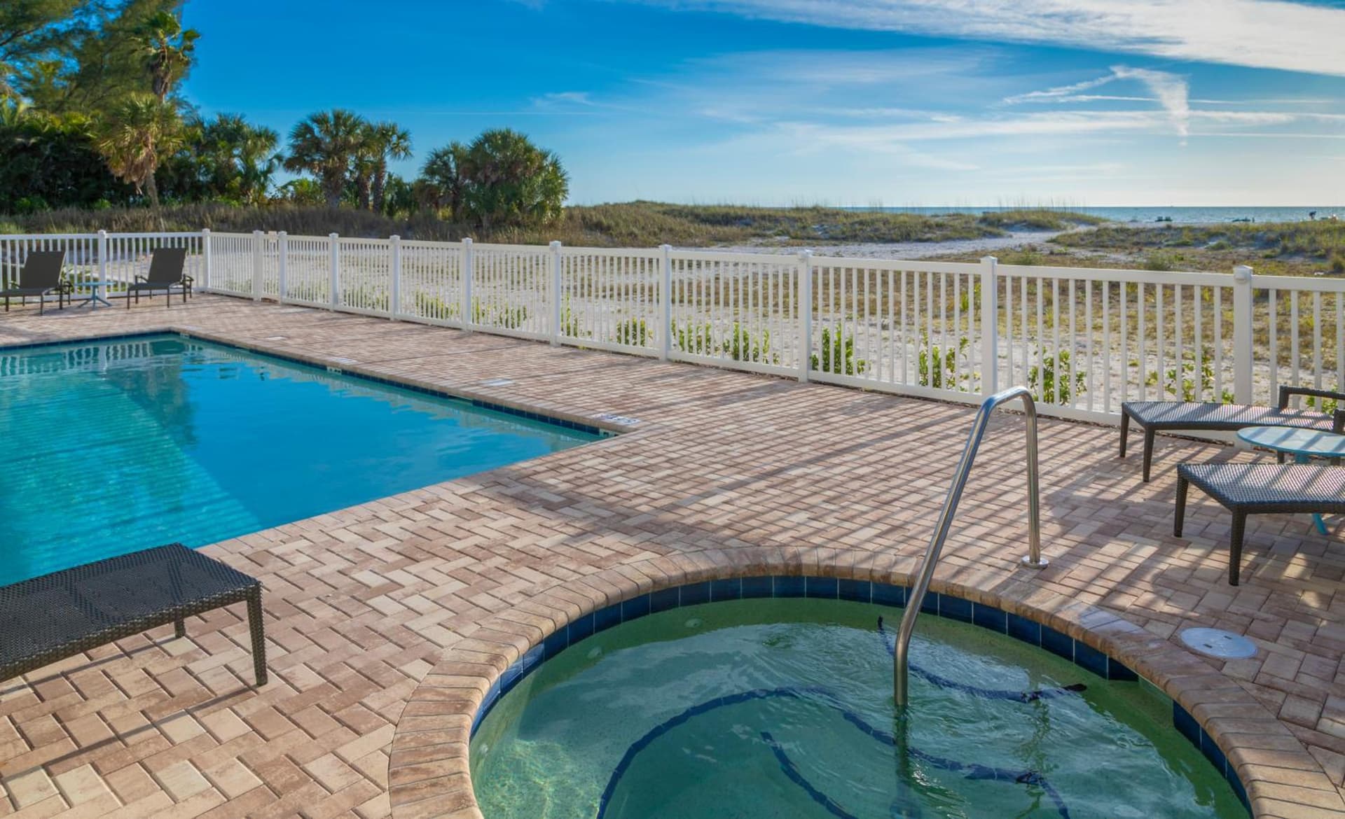 Provident Oceana Beachfront Suites gallery photo in St Pete Beach, FL — image 16