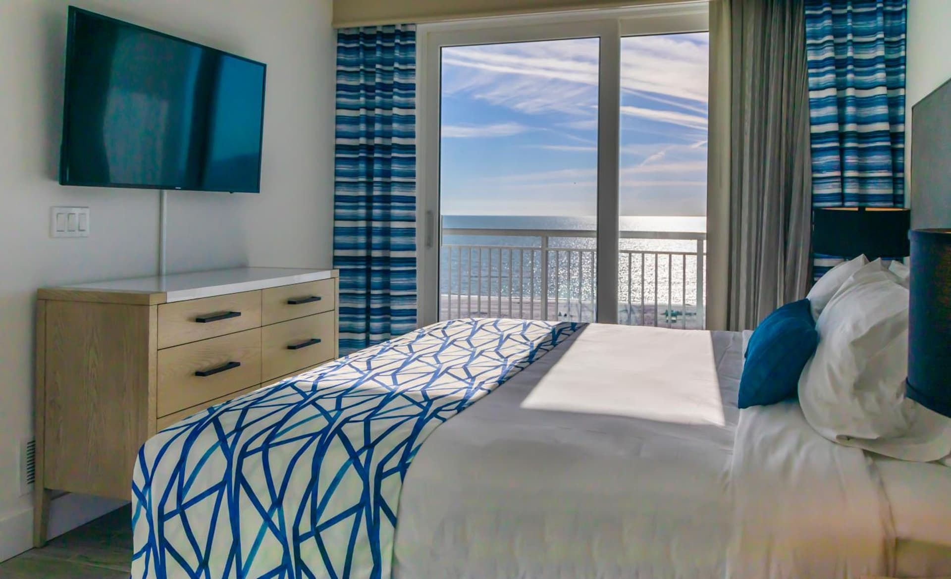 Provident Oceana Beachfront Suites gallery photo in St Pete Beach, FL — image 28