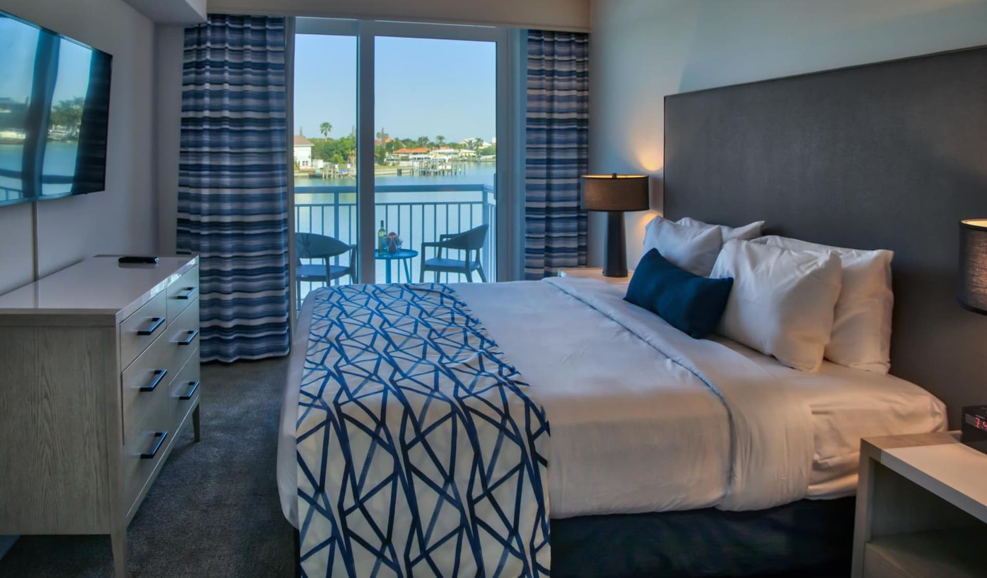 Provident Oceana Beachfront Suites gallery photo in St Pete Beach, FL — image 17