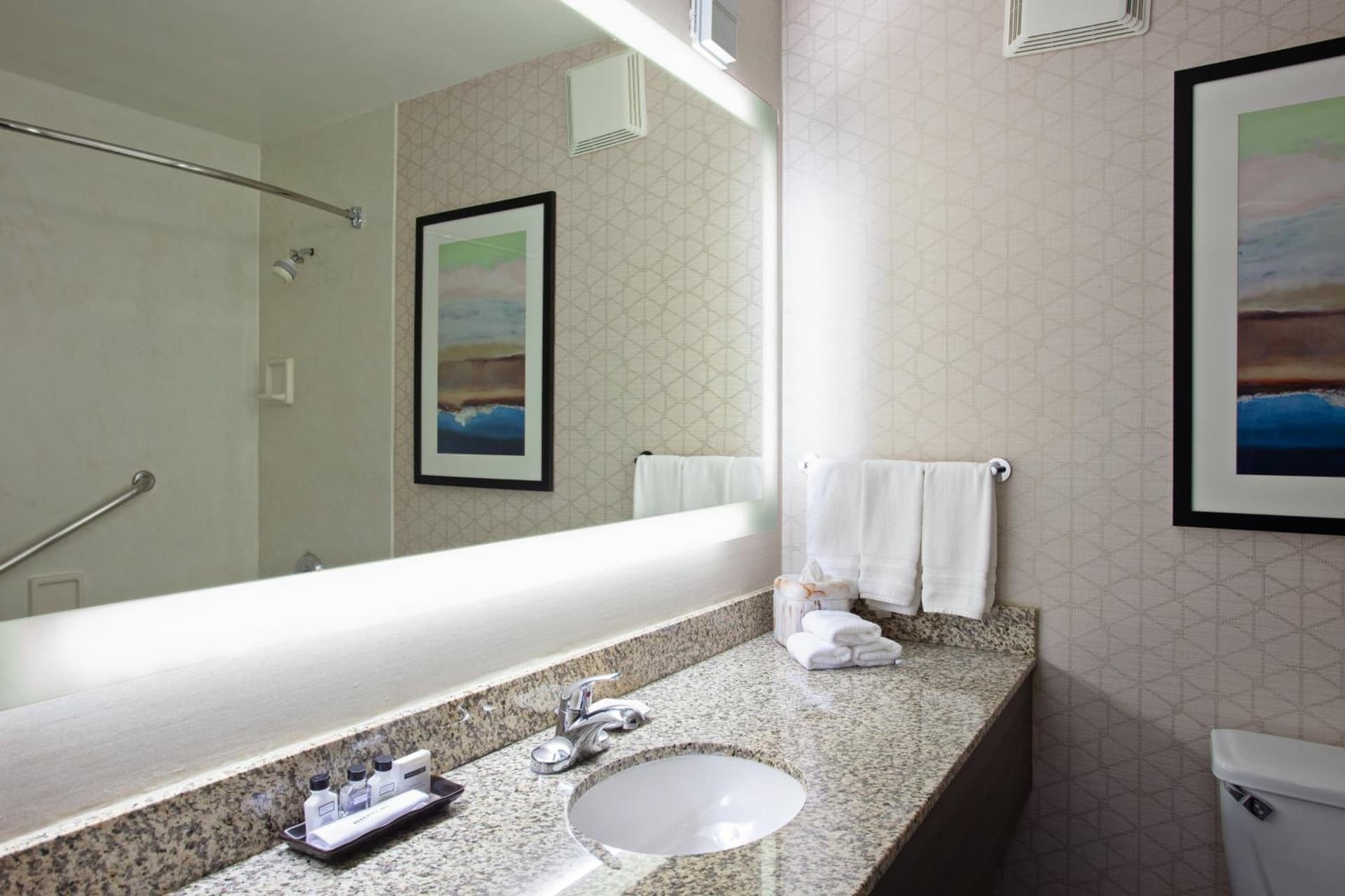 Crowne Plaza Silicon Valley North - Union City by IHG gallery photo in Union City, CA — image 26