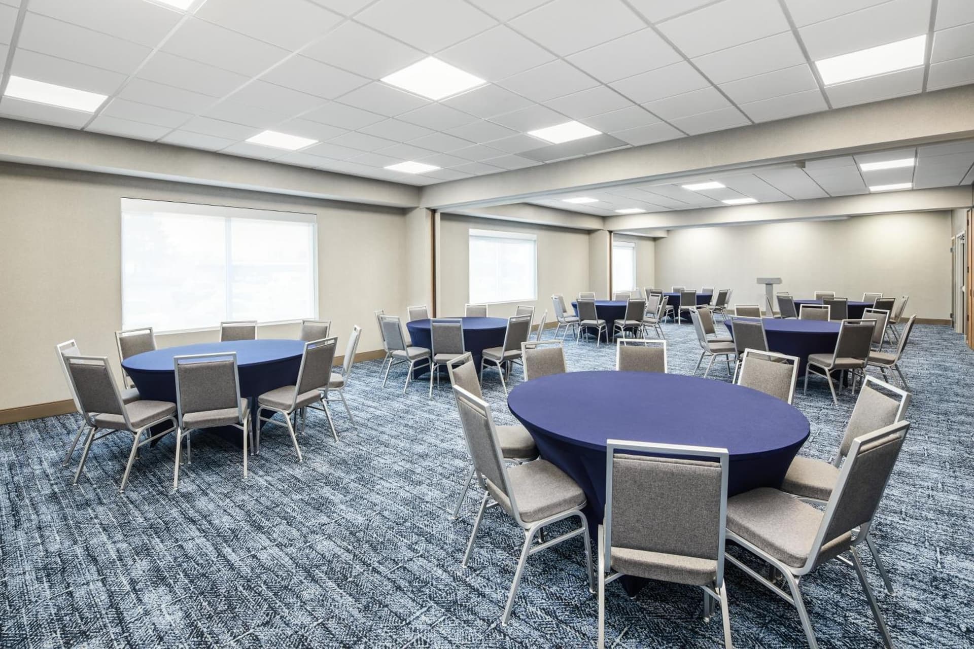 Holiday Inn Express Richmond - Midtown by IHG gallery photo in Richmond, VA — image 6