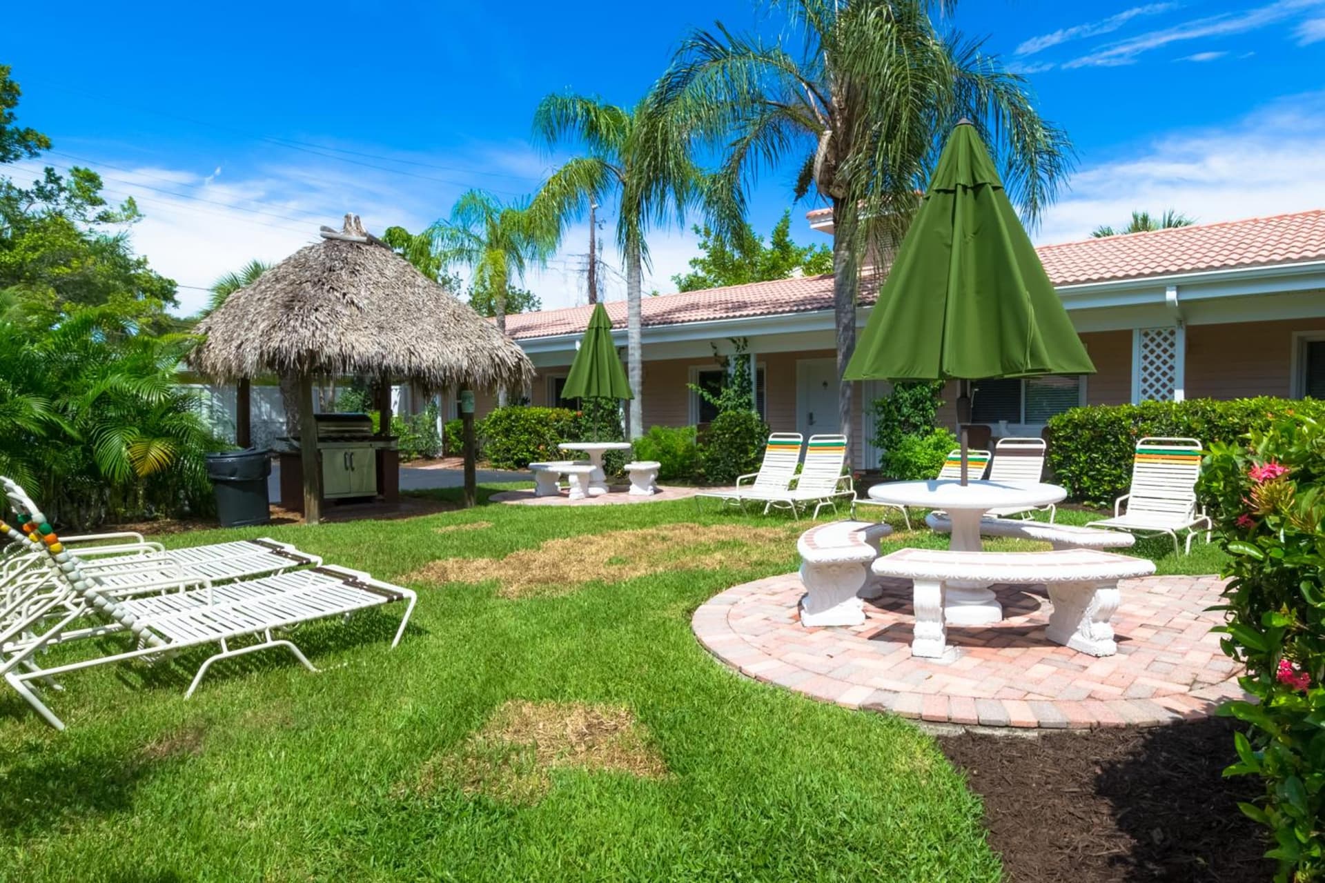 Tropical Beach Resorts - Sarasota gallery photo in Sarasota, FL — image 8