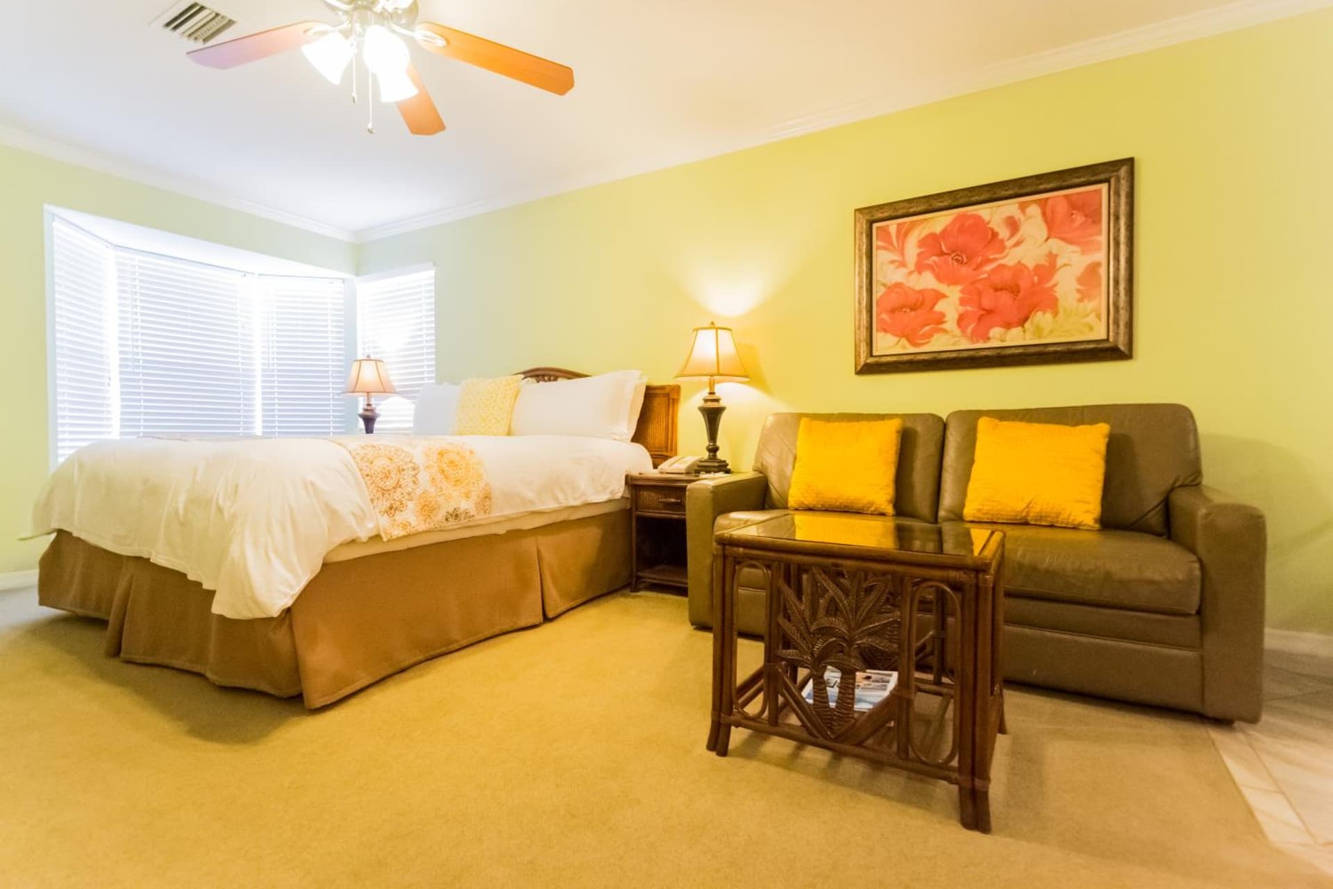 Tropical Beach Resorts - Sarasota gallery photo in Sarasota, FL — image 136