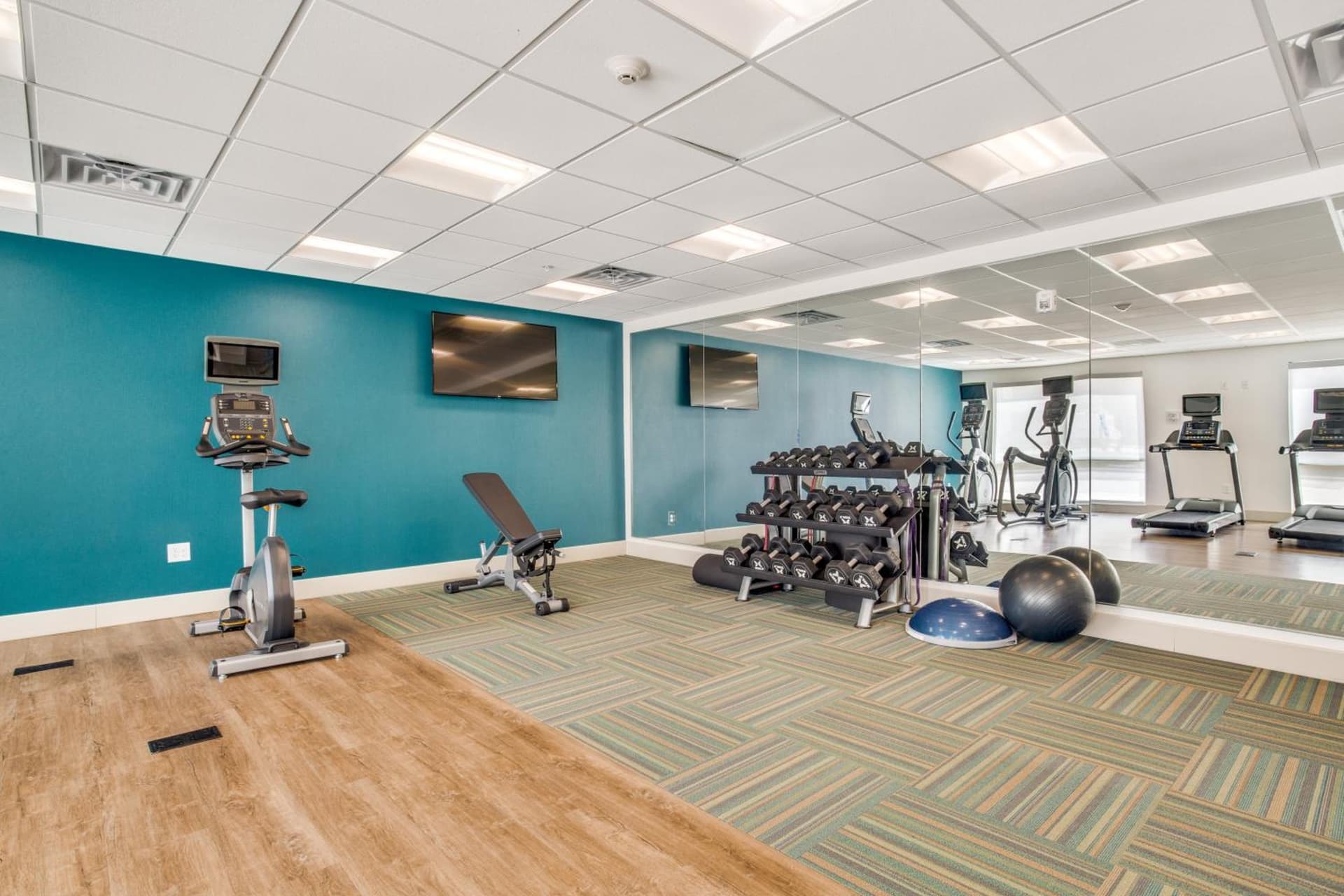 Holiday Inn Express & Suites - Denton South by IHG property views in Denton, TX — gallery photo 3