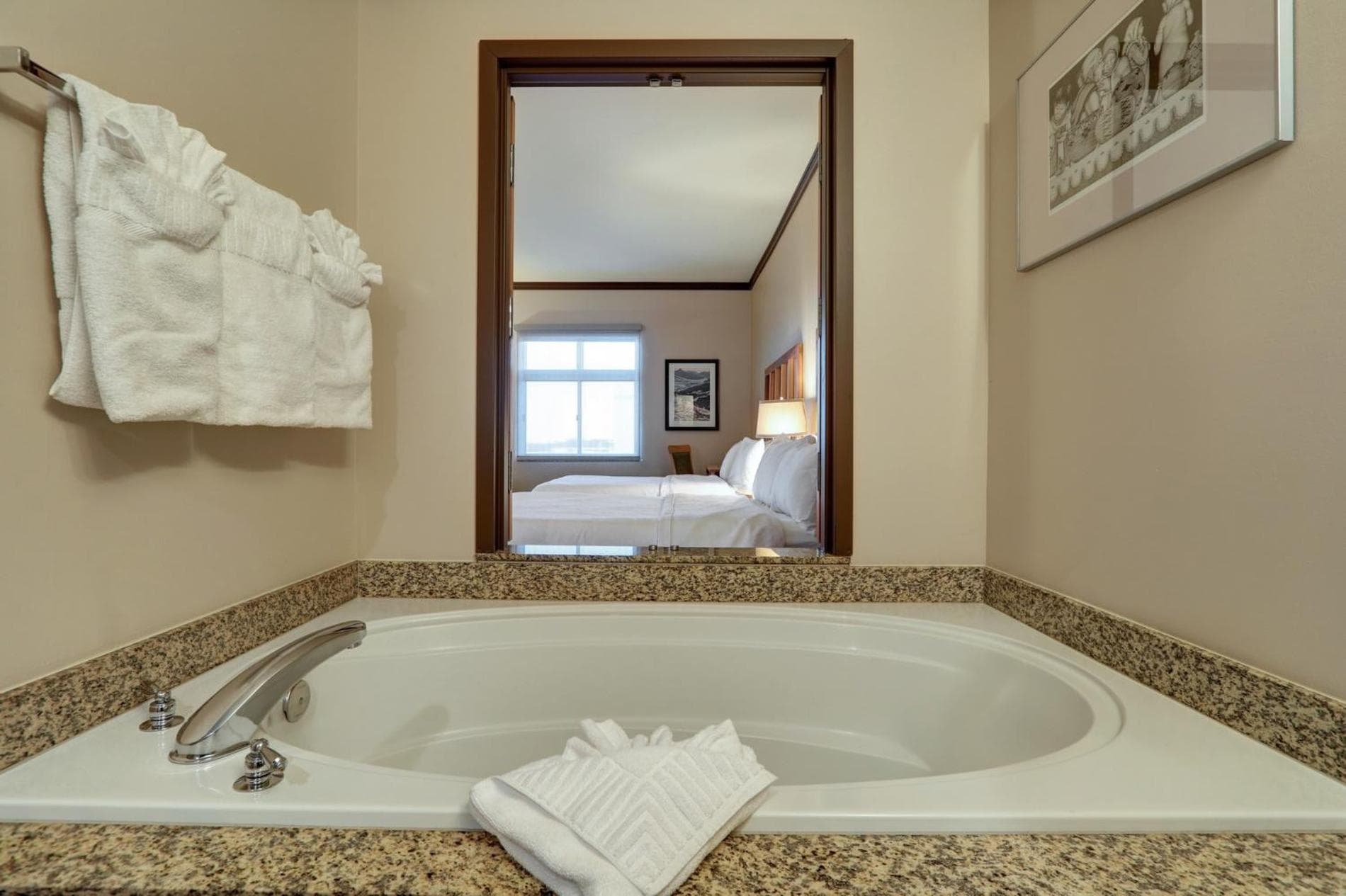 Dimond Center Hotel gallery photo in Anchorage, AK — image 10