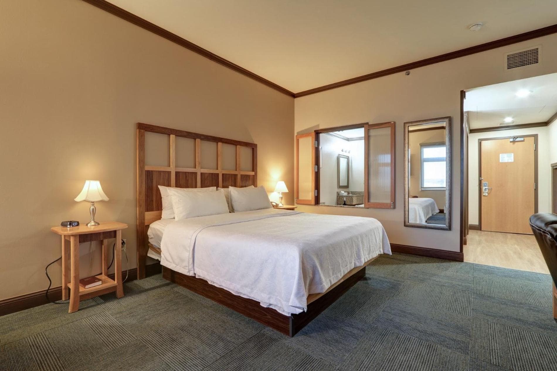 Dimond Center Hotel gallery photo in Anchorage, AK — image 30