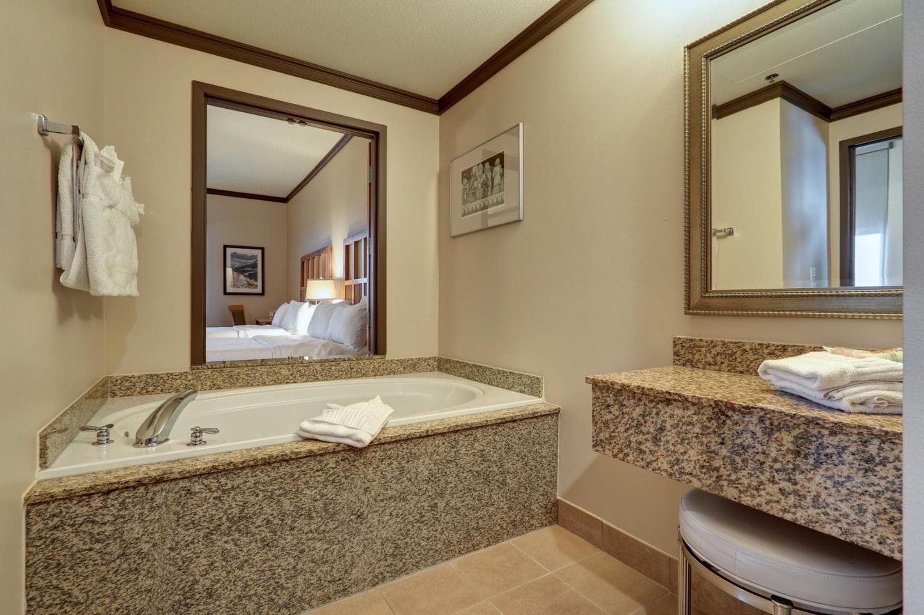 Dimond Center Hotel gallery photo in Anchorage, AK — image 15