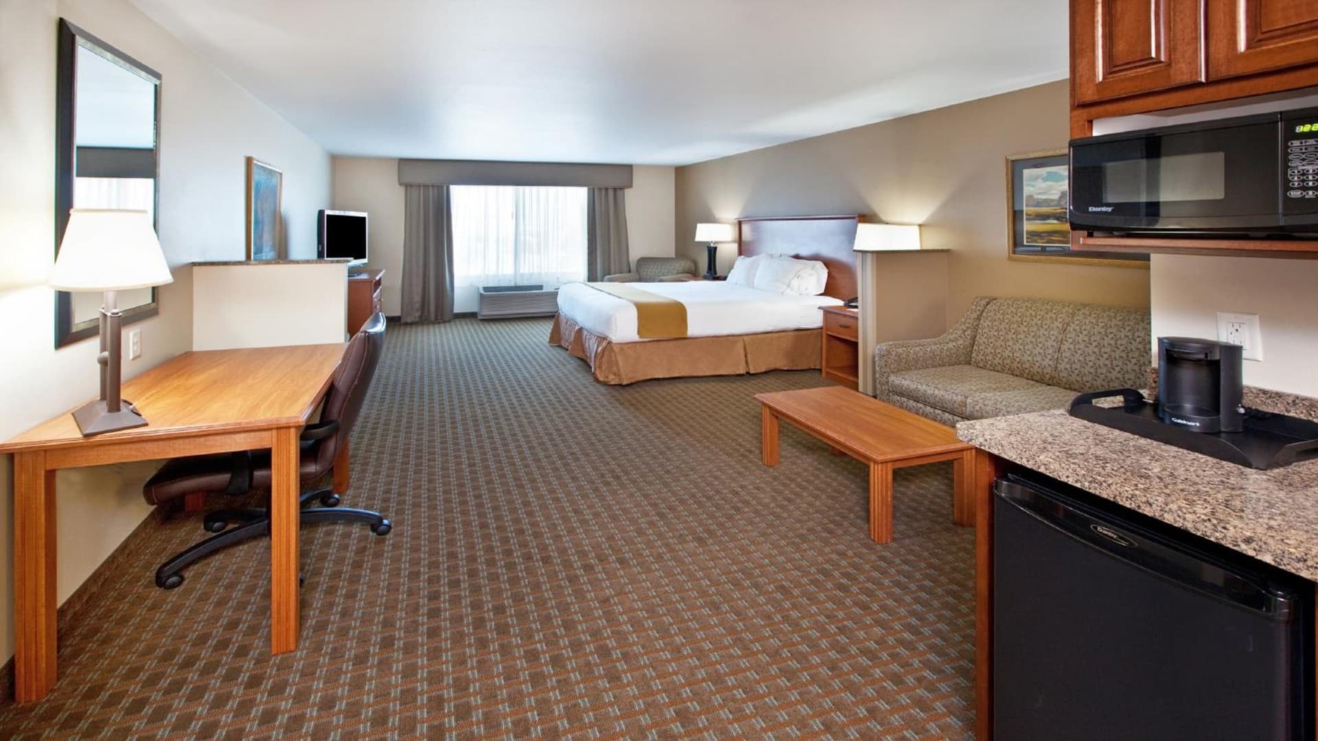 Holiday Inn Express & Suites Sioux Falls Southwest by IHG gallery photo in Sioux Falls, SD — image 33